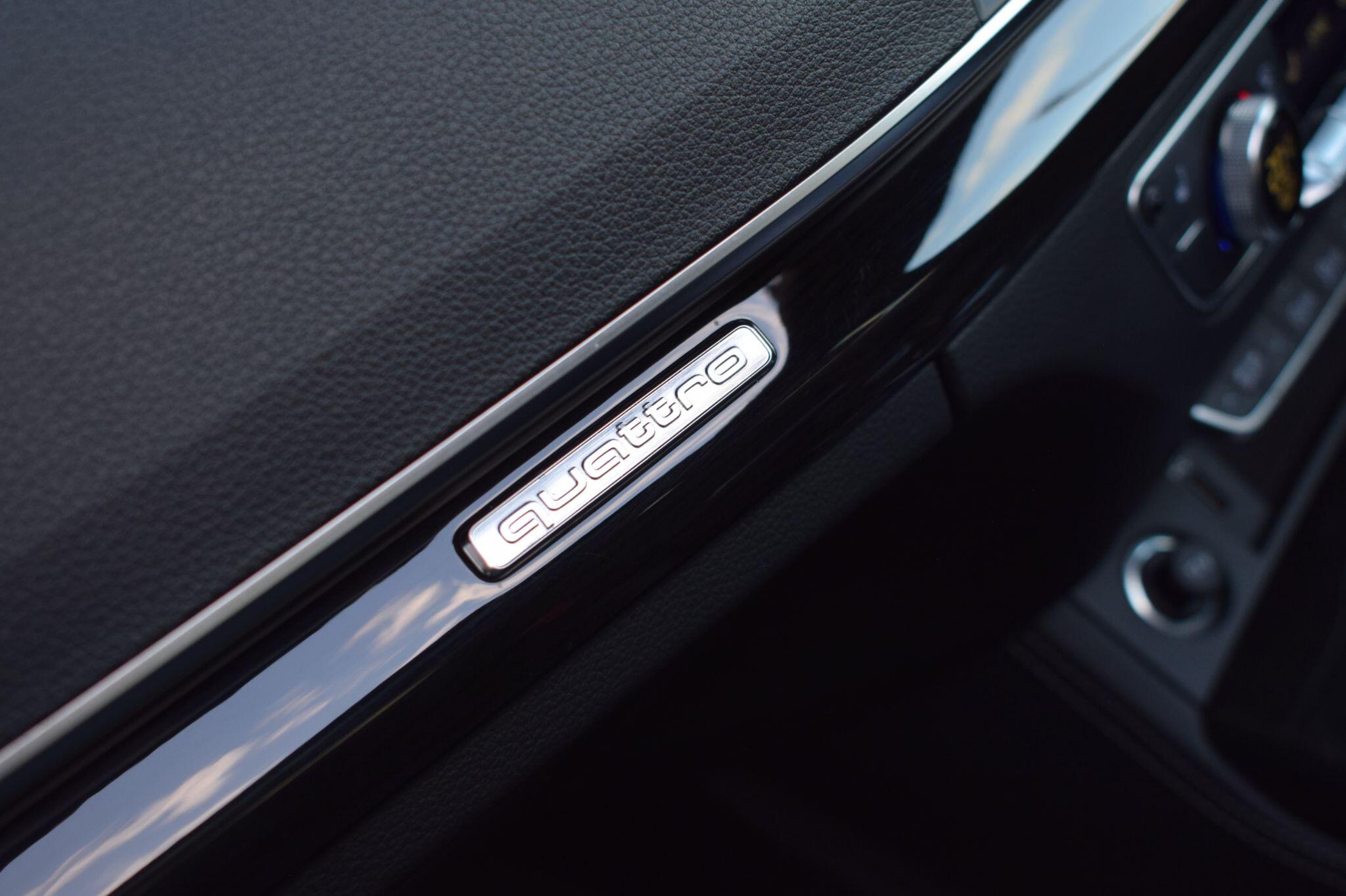 Audi SQ5 view 24