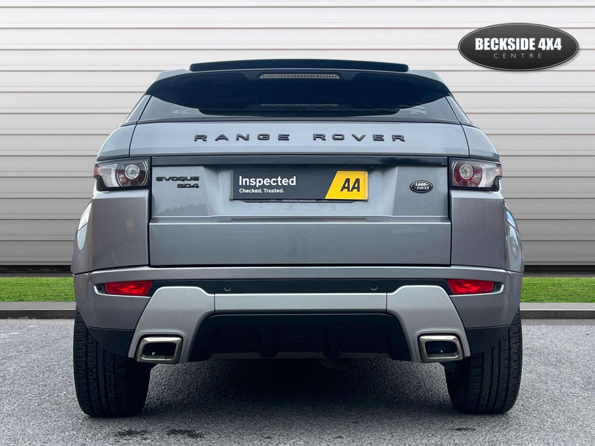 Land Rover Range Rover Evoque view 10