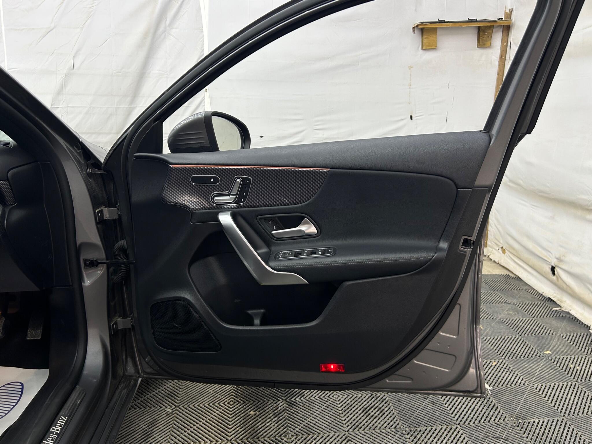 Mercedes-Benz A Class view 26