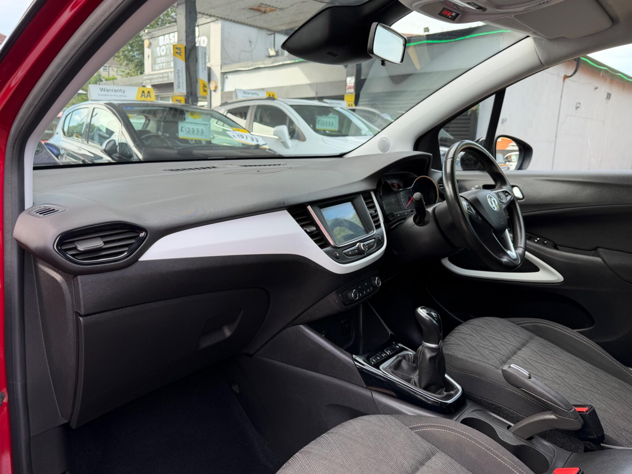 Vauxhall Crossland X view 41