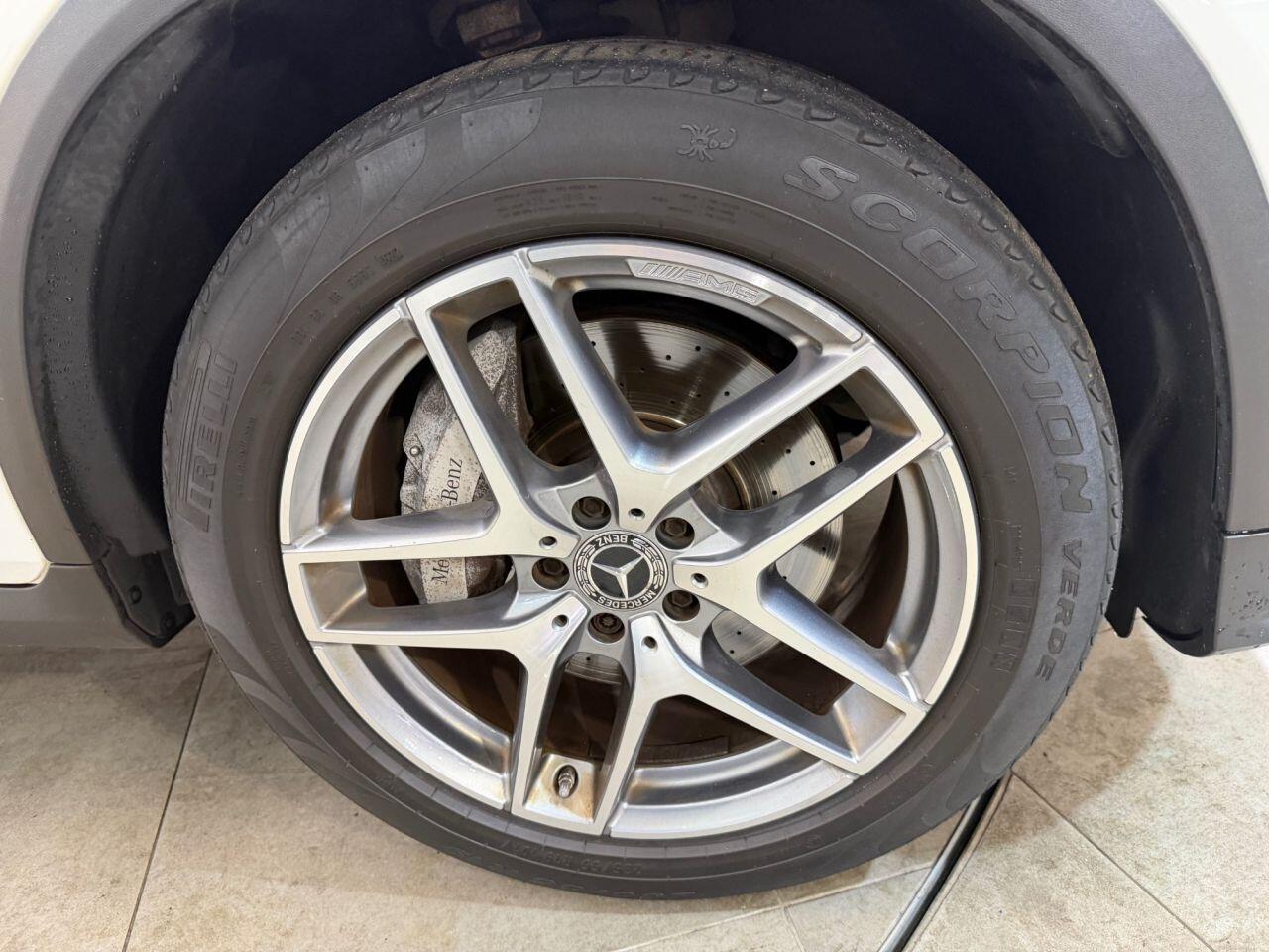 Mercedes-Benz GLC view 30