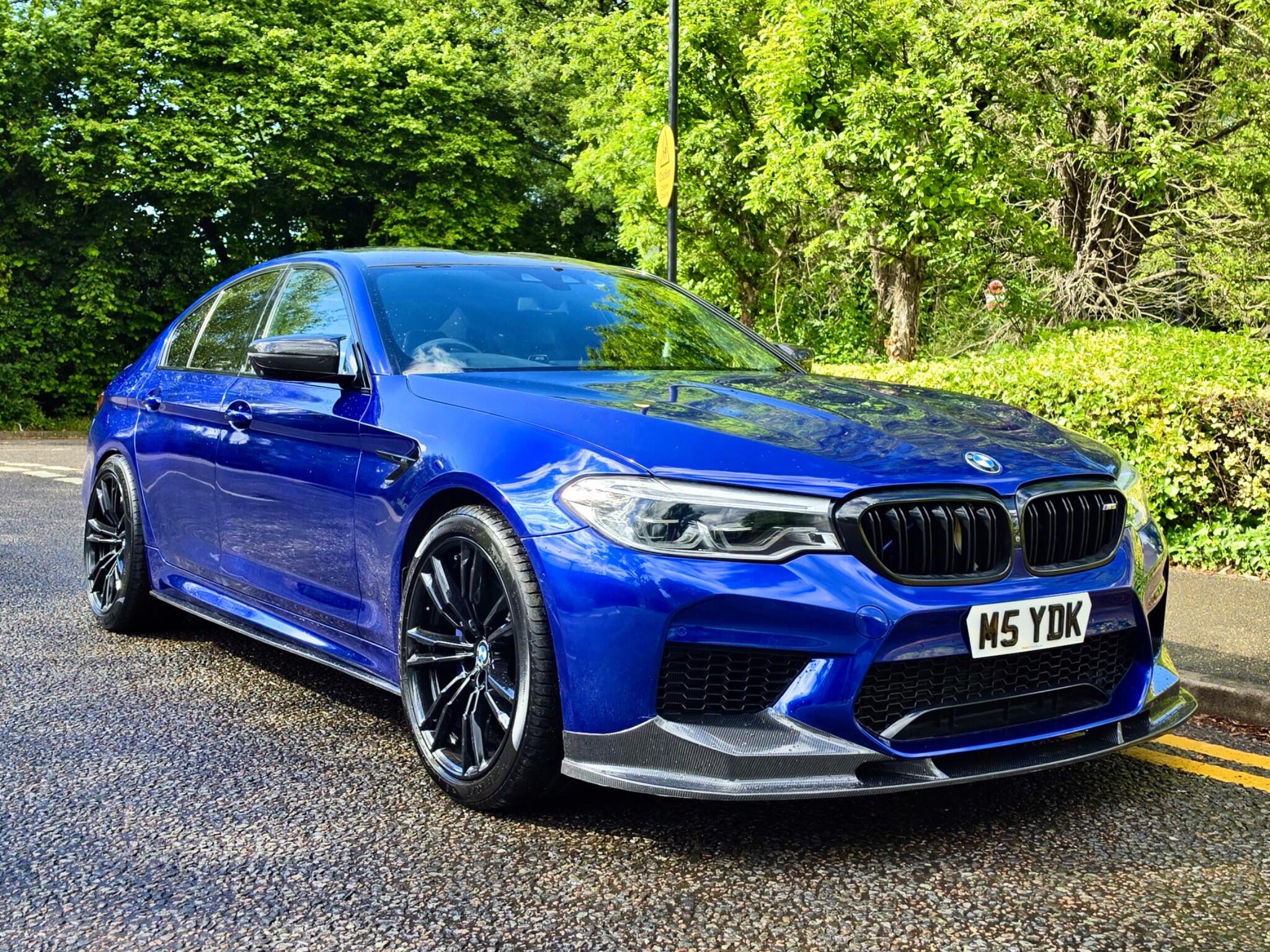 BMW M5 view 21