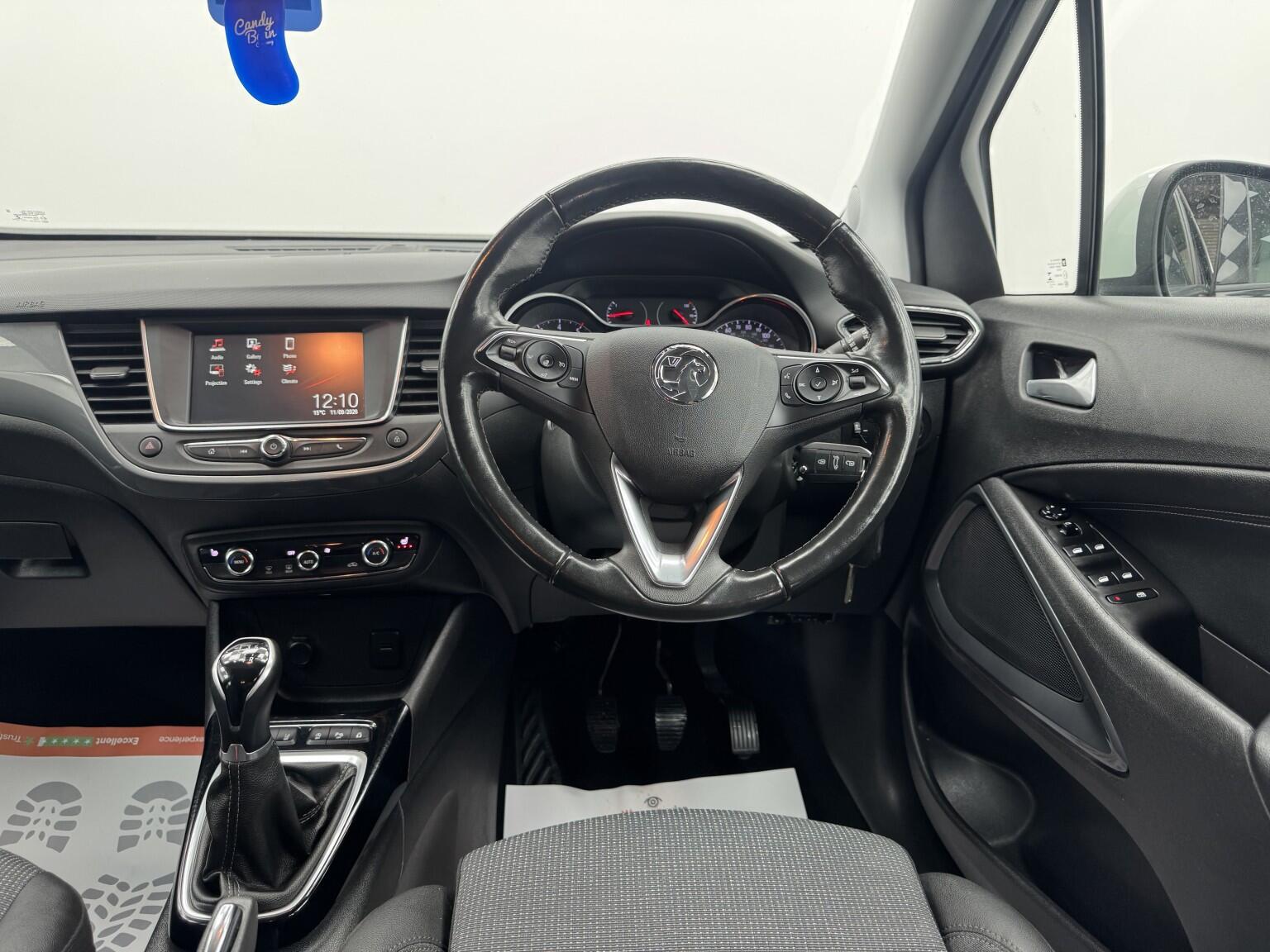 Vauxhall Crossland view 14