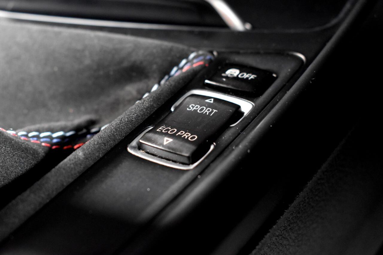 BMW 1 Series view 23