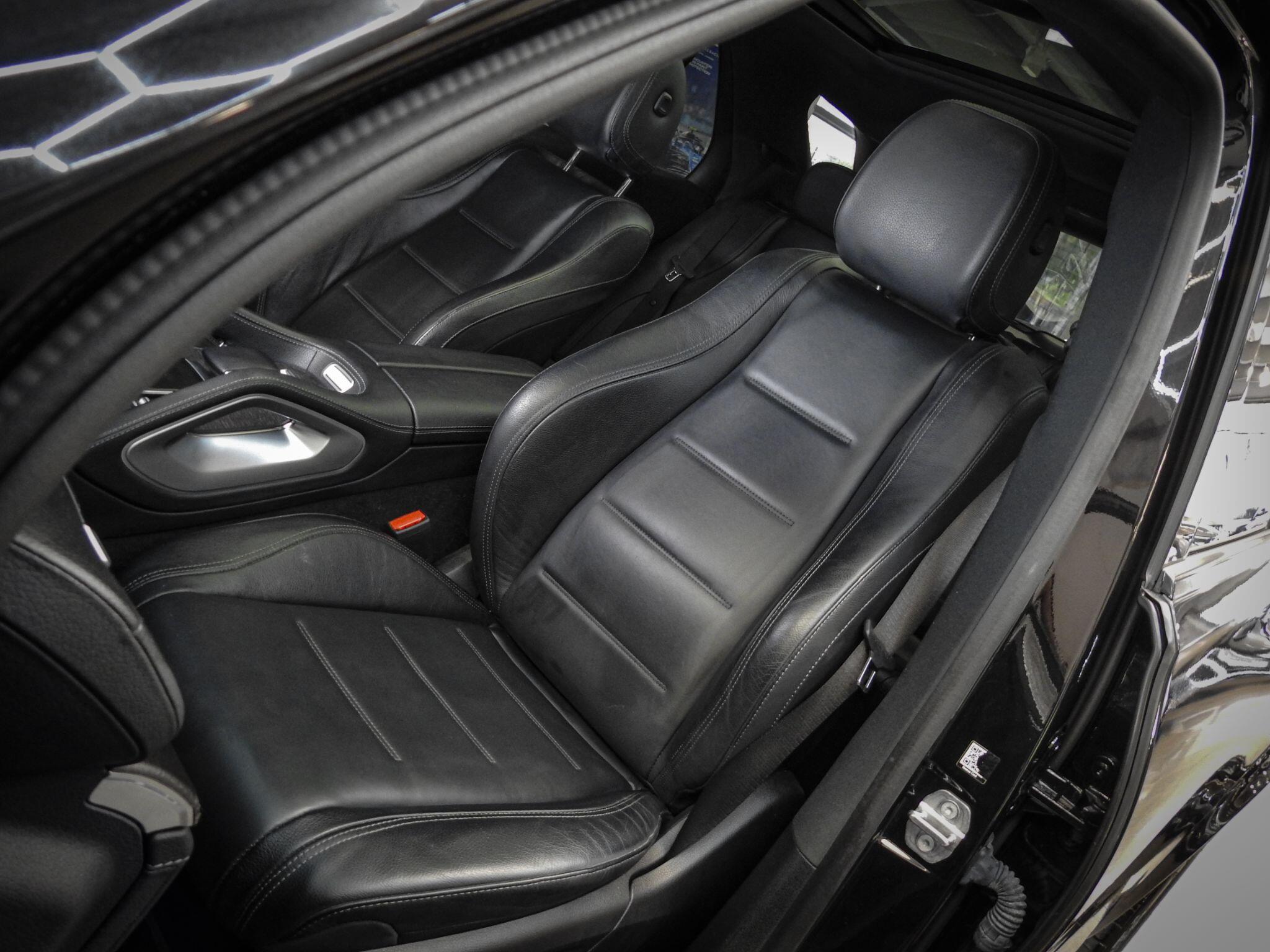 Mercedes-Benz Gle view 39