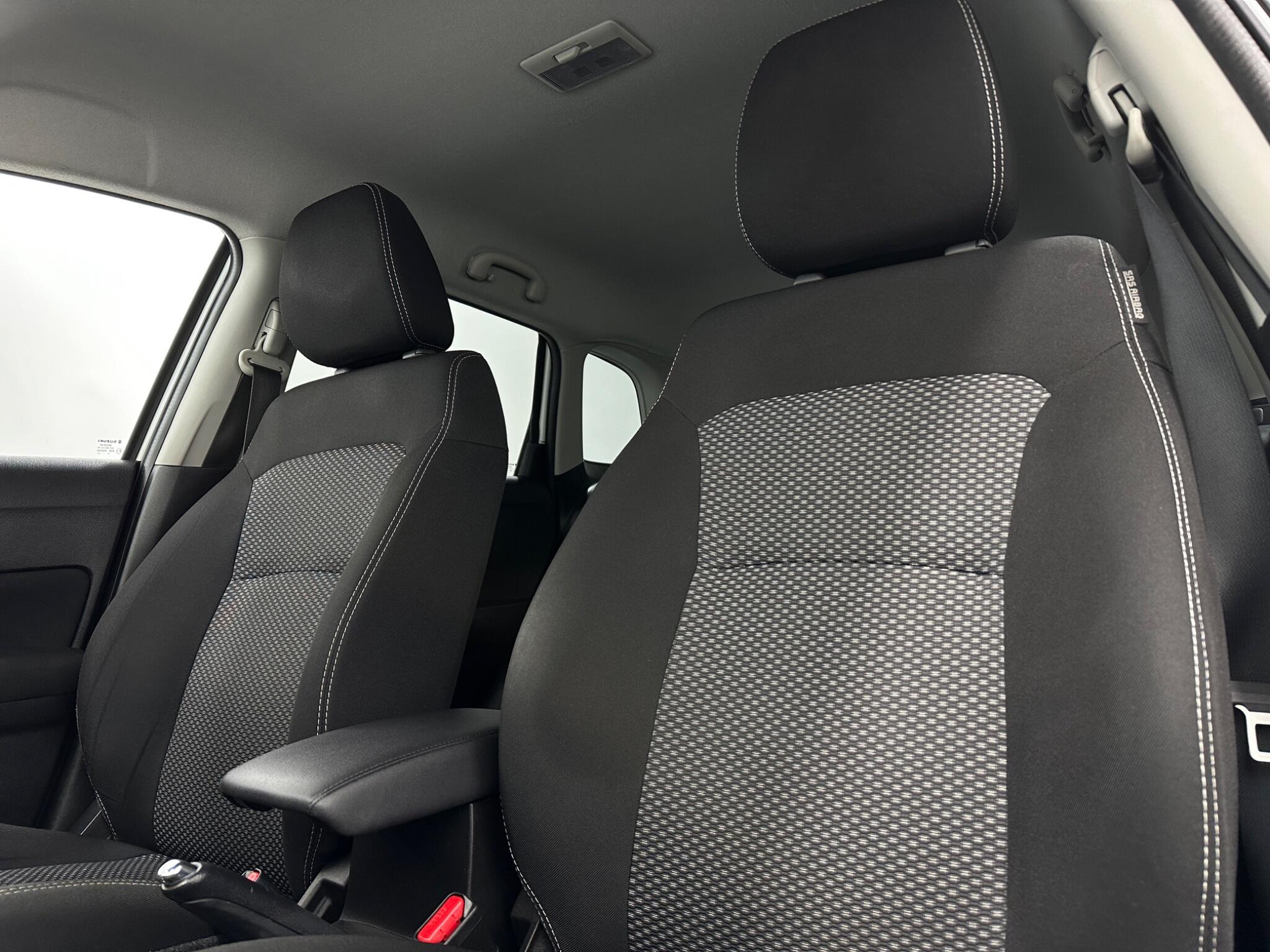 Suzuki Vitara view 34