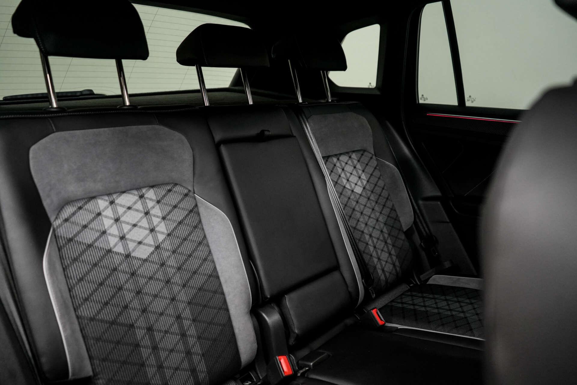 Volkswagen Tiguan view 14