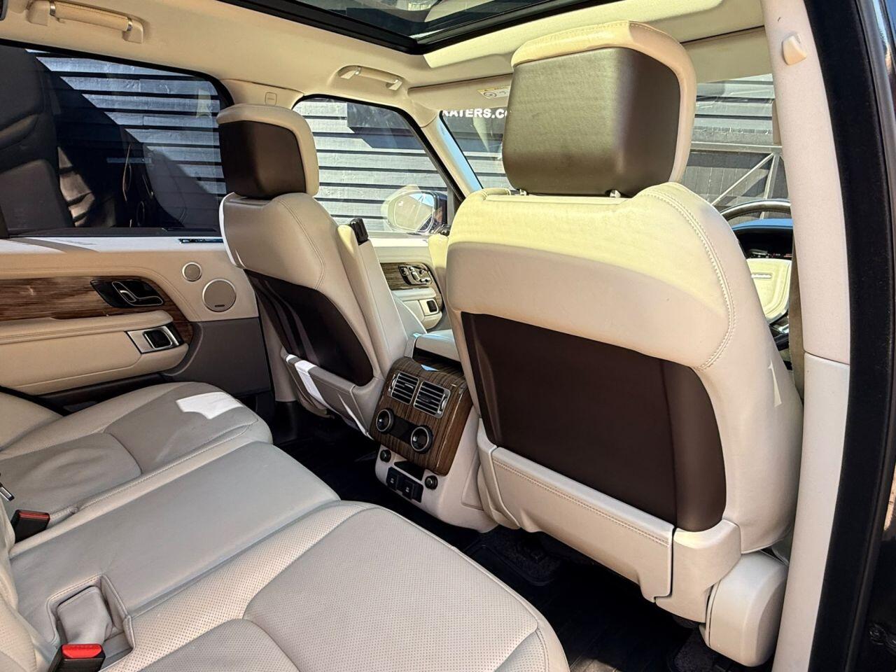 Land Rover Range Rover view 14