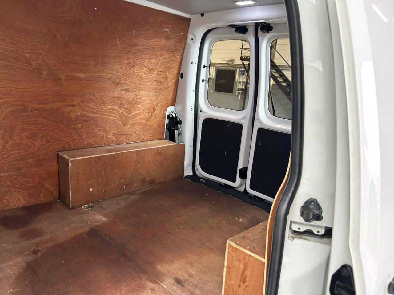 Volkswagen Caddy view 20