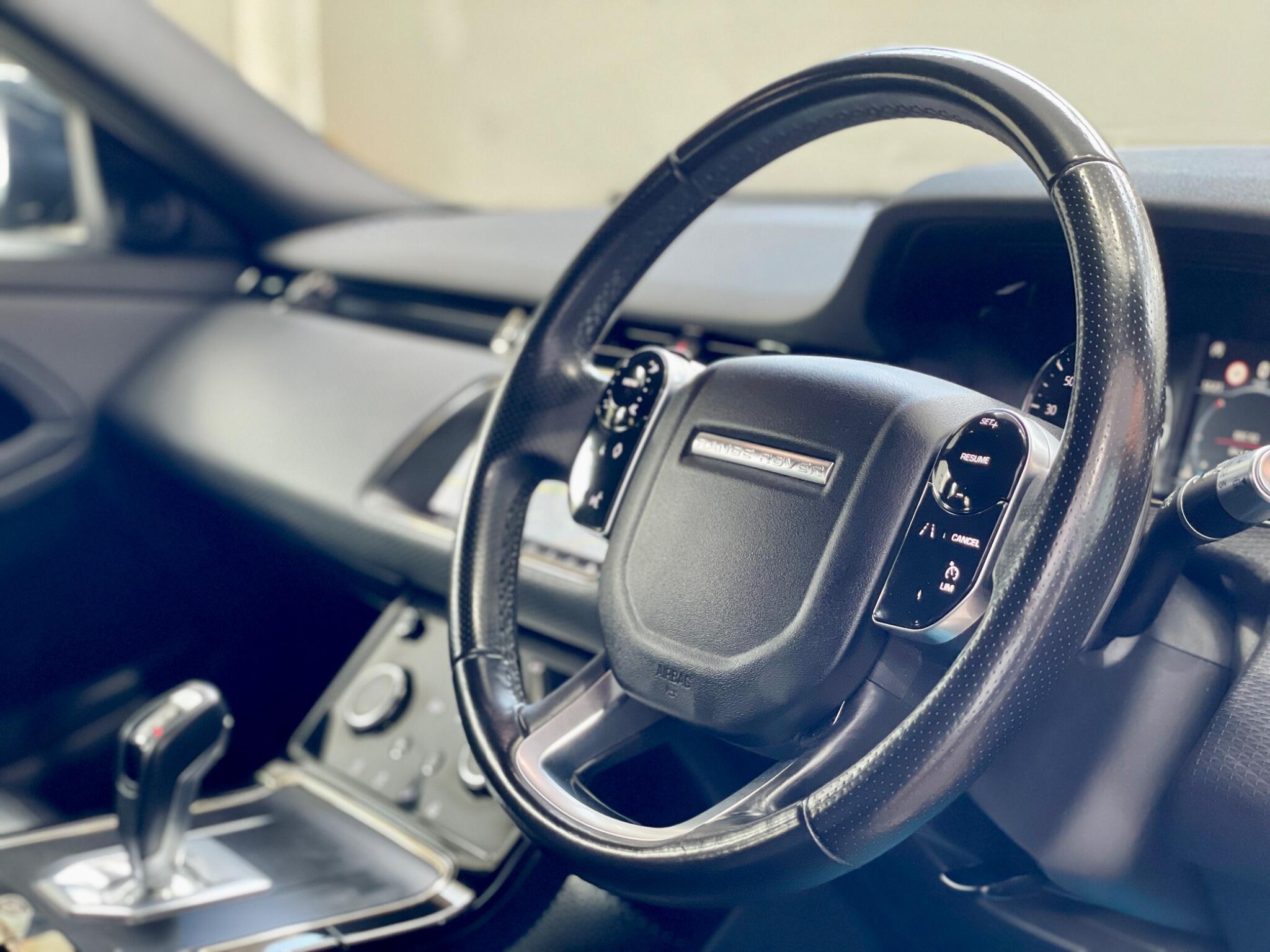 Land Rover Range Rover Evoque view 36