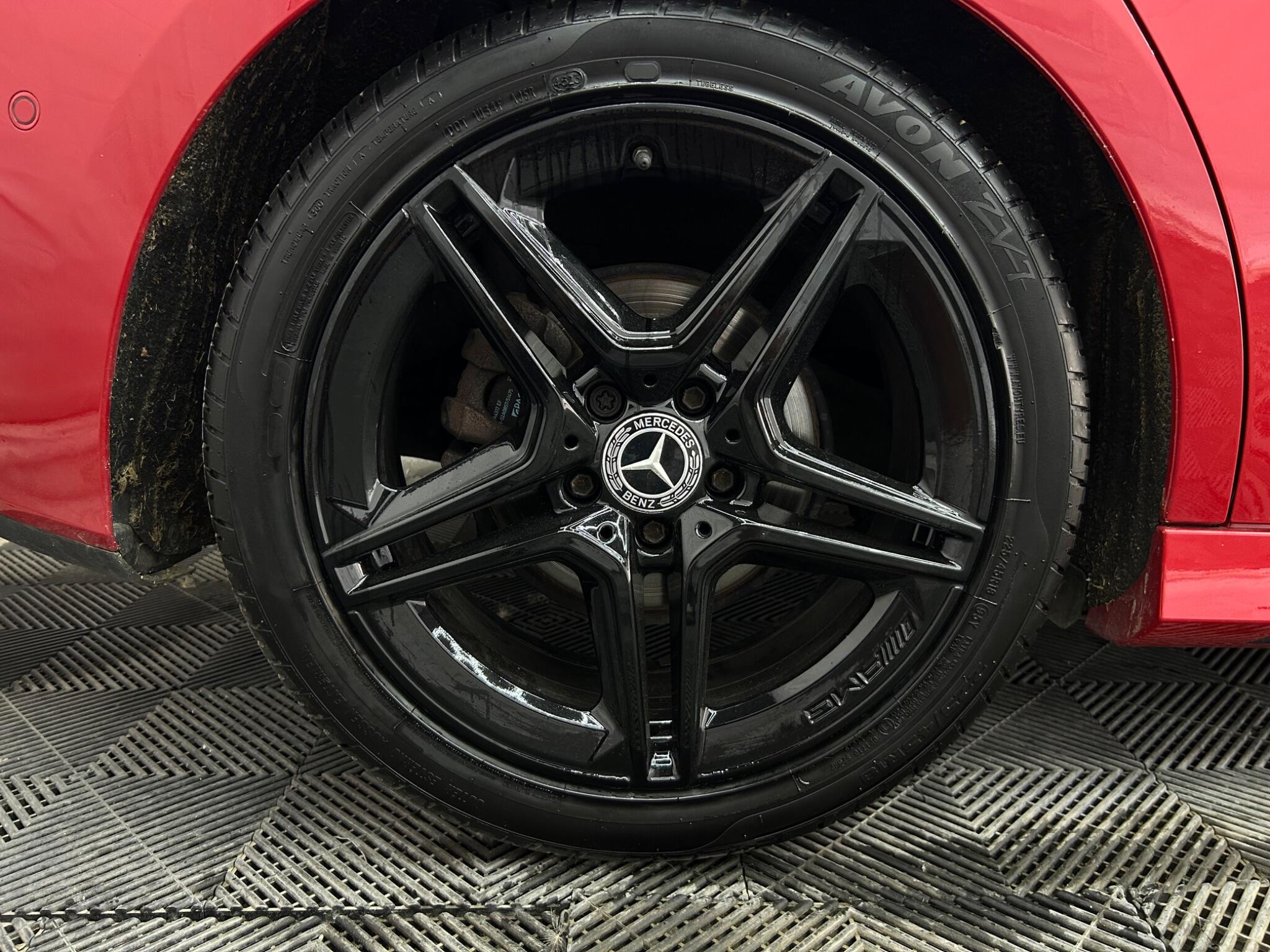 Mercedes-Benz B Class view 37