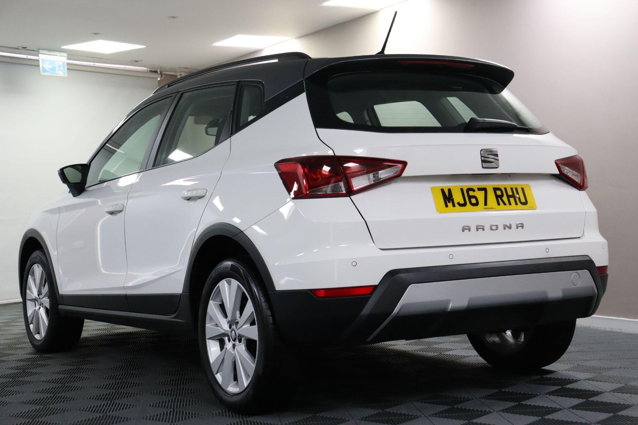 Seat Arona view 22