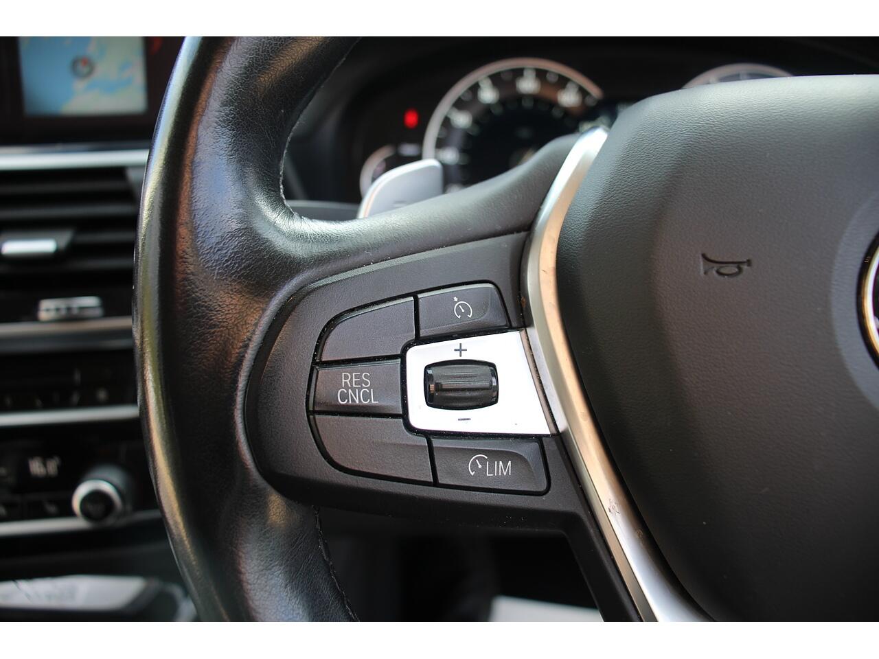 BMW X3 view 21