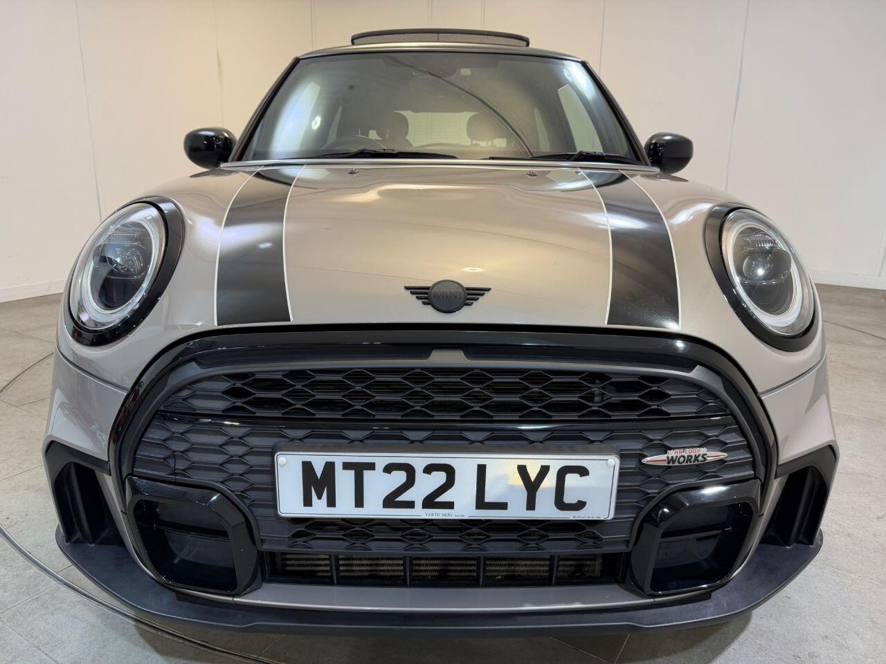 Mini Cooper view 64