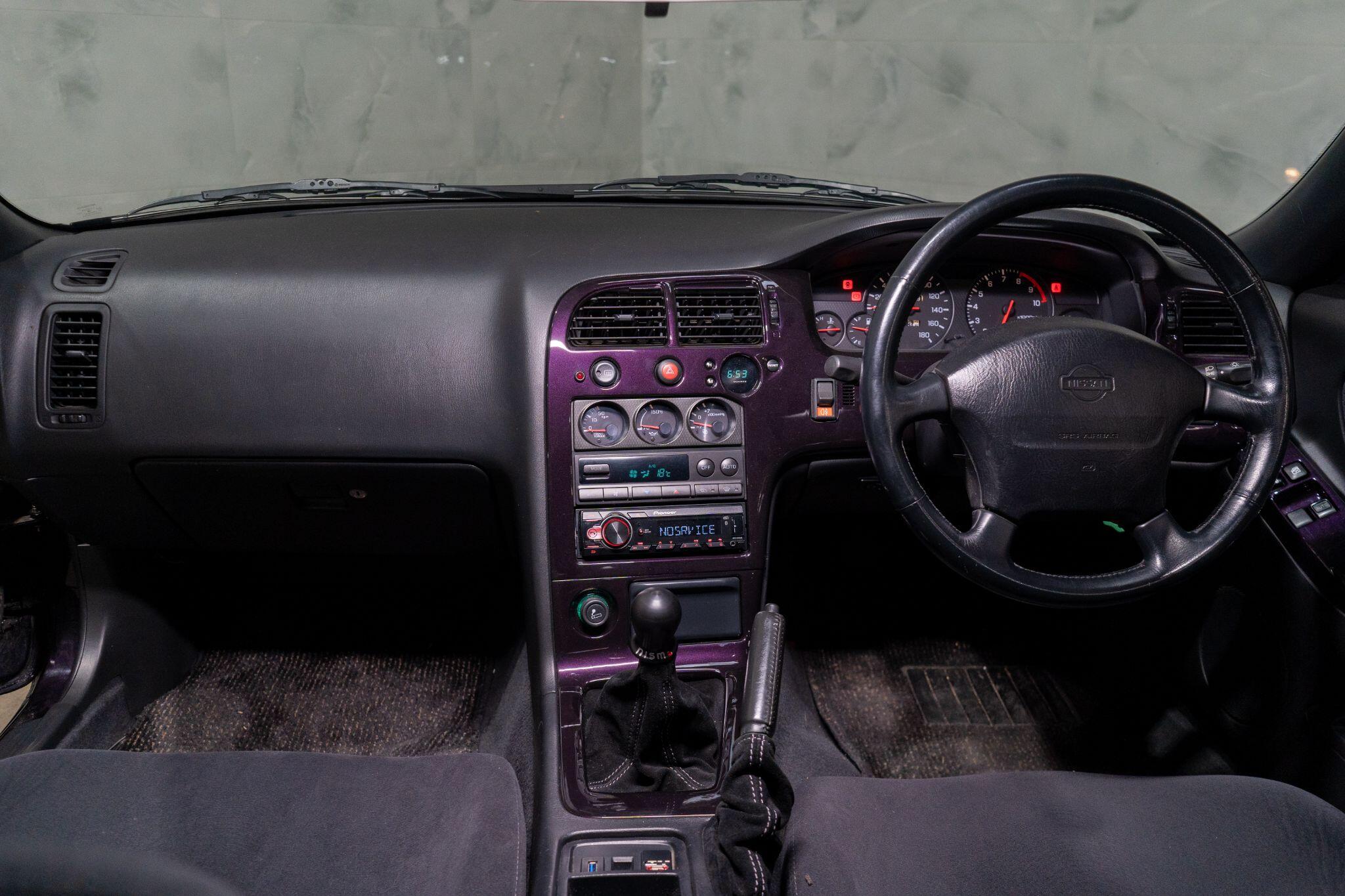 Nissan Skyline view 13