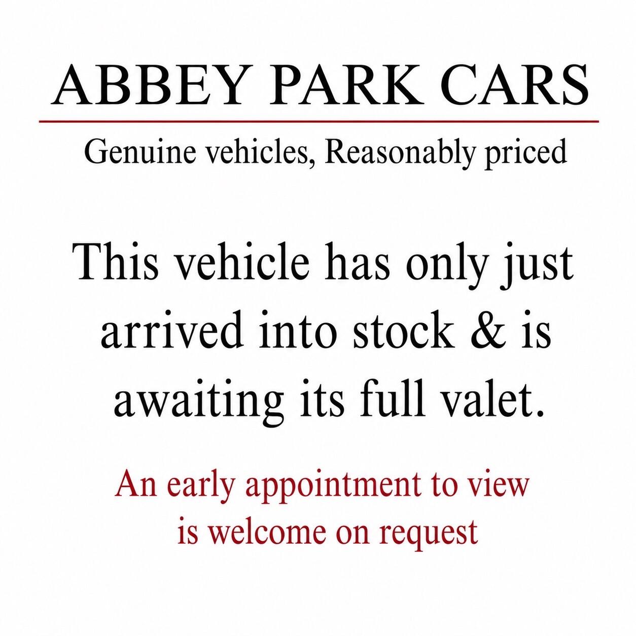 Volvo V40 view 4