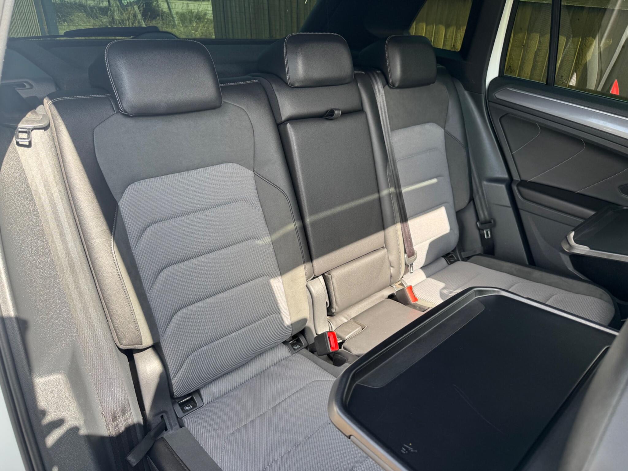 Volkswagen Tiguan view 26