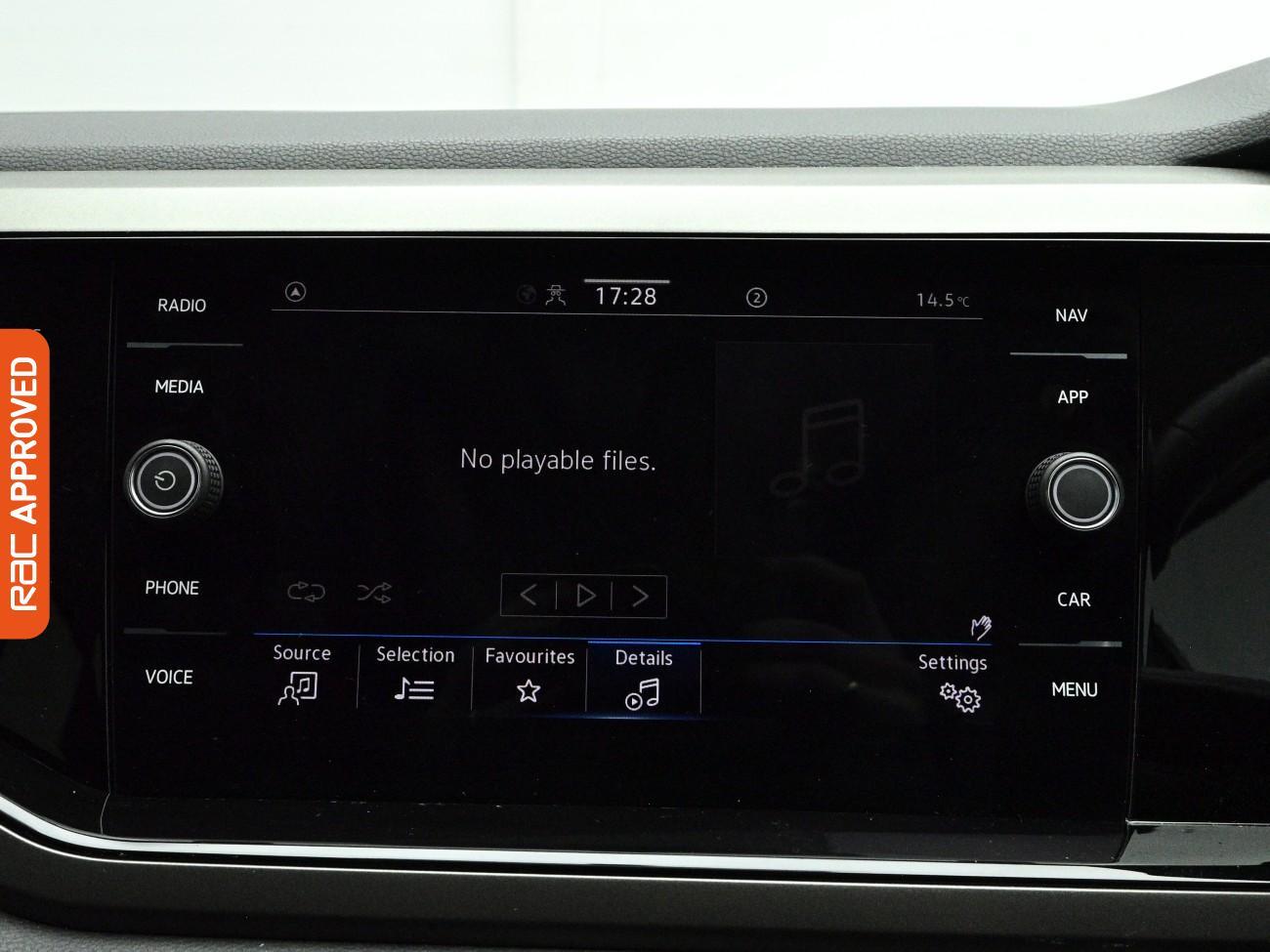 Volkswagen Polo view 17