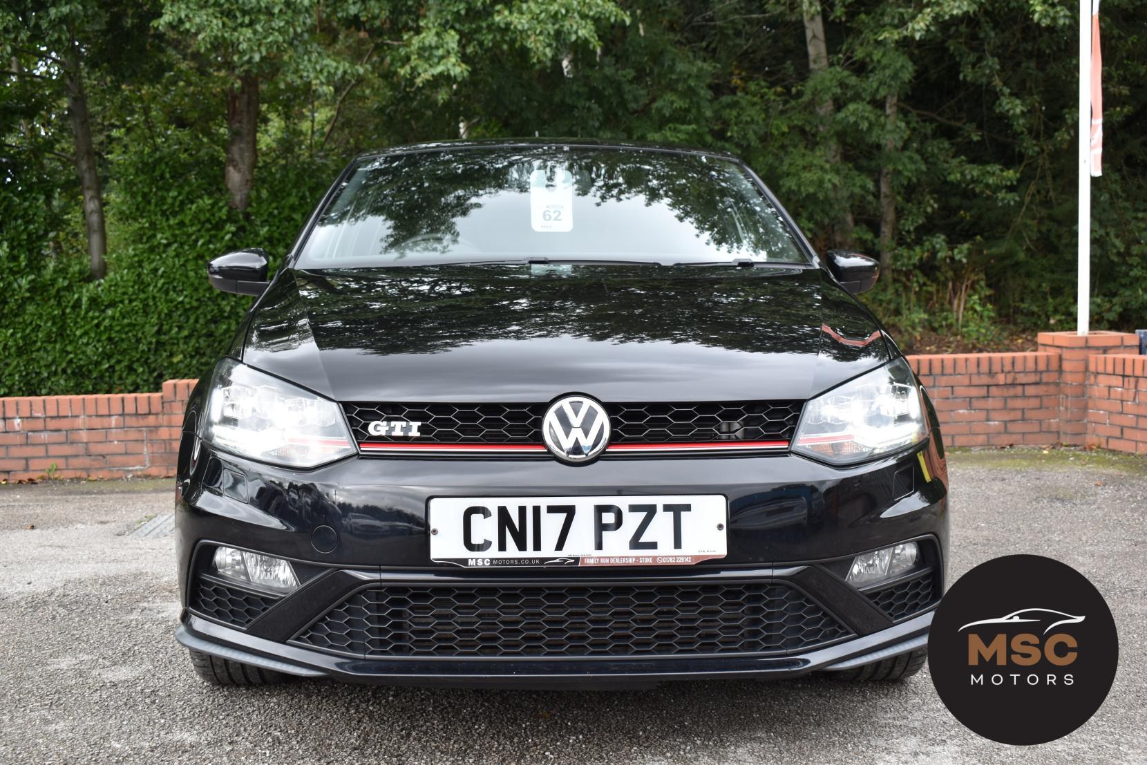 Volkswagen Polo view 4