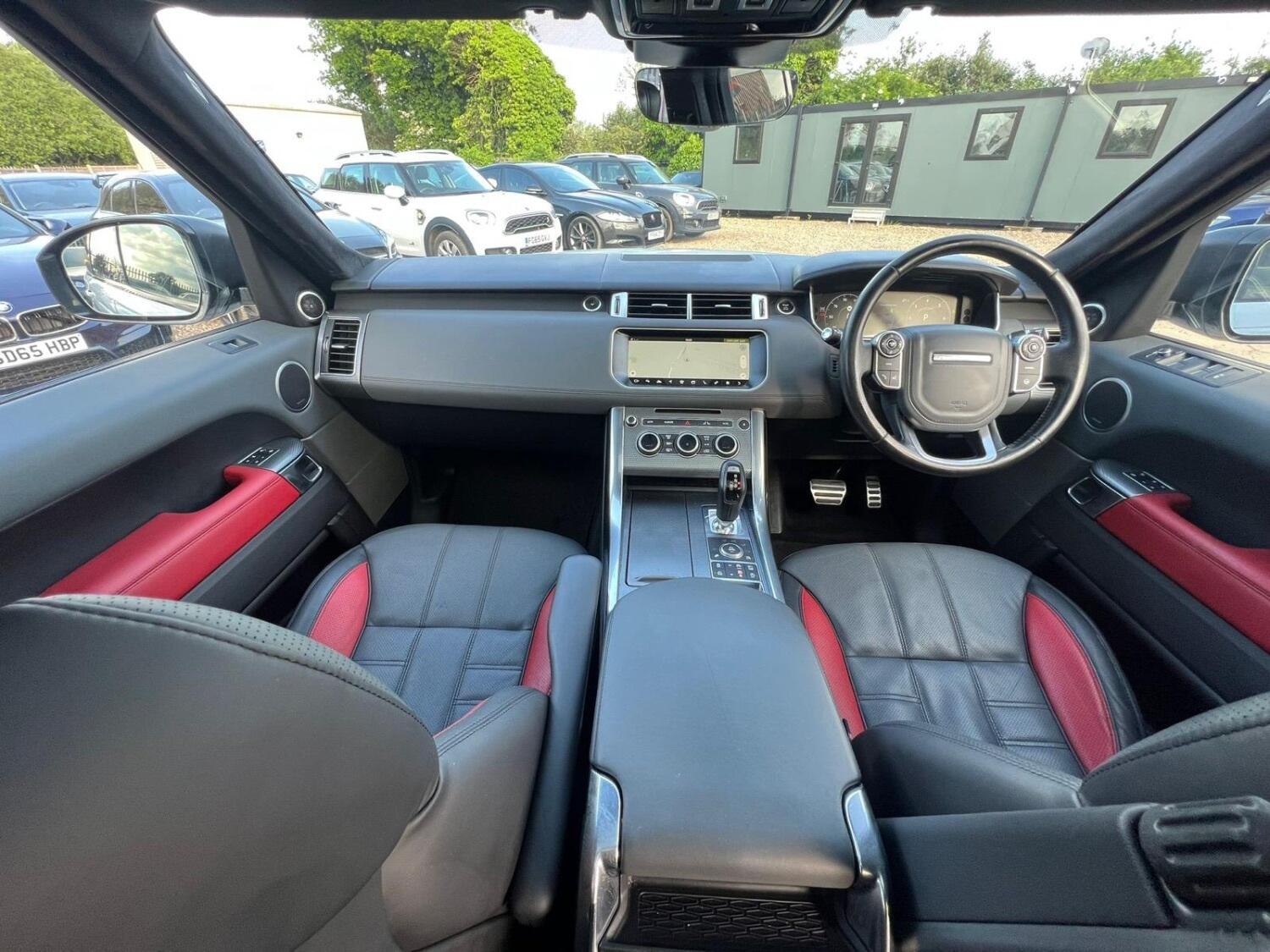 Land Rover Range Rover Sport view 15