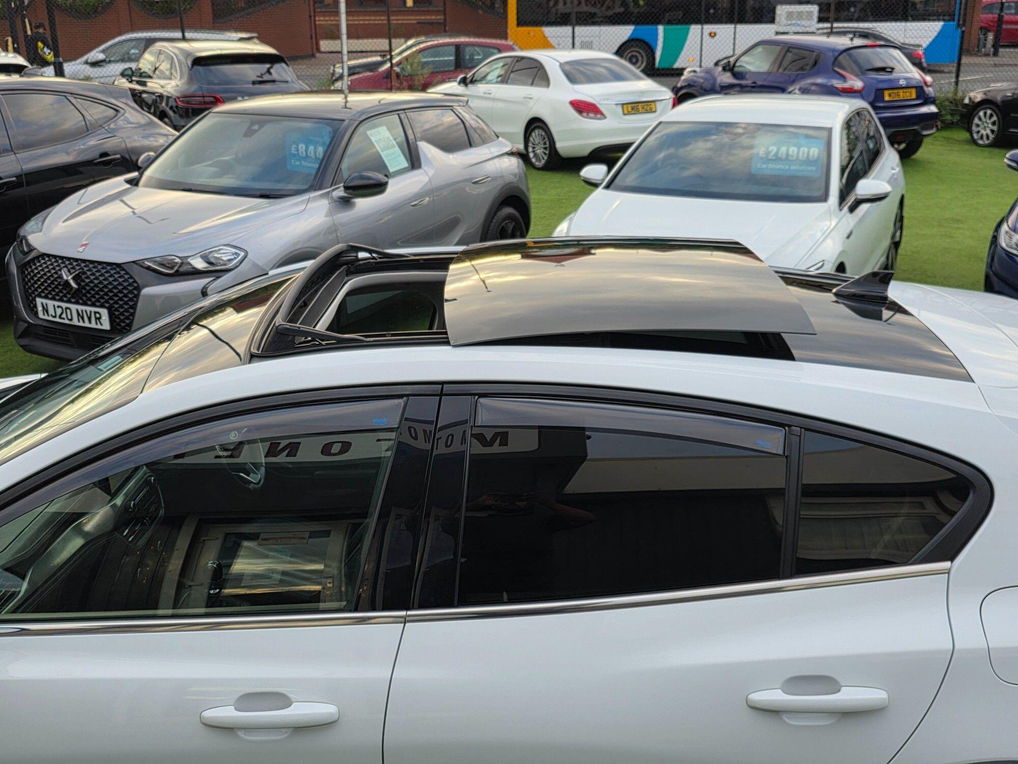Ford Focus view 29