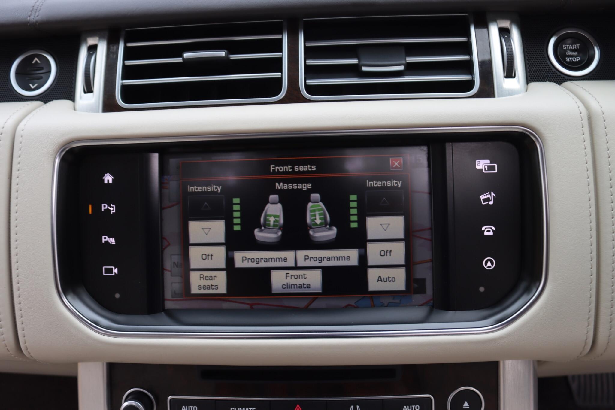 Land Rover Range Rover view 65