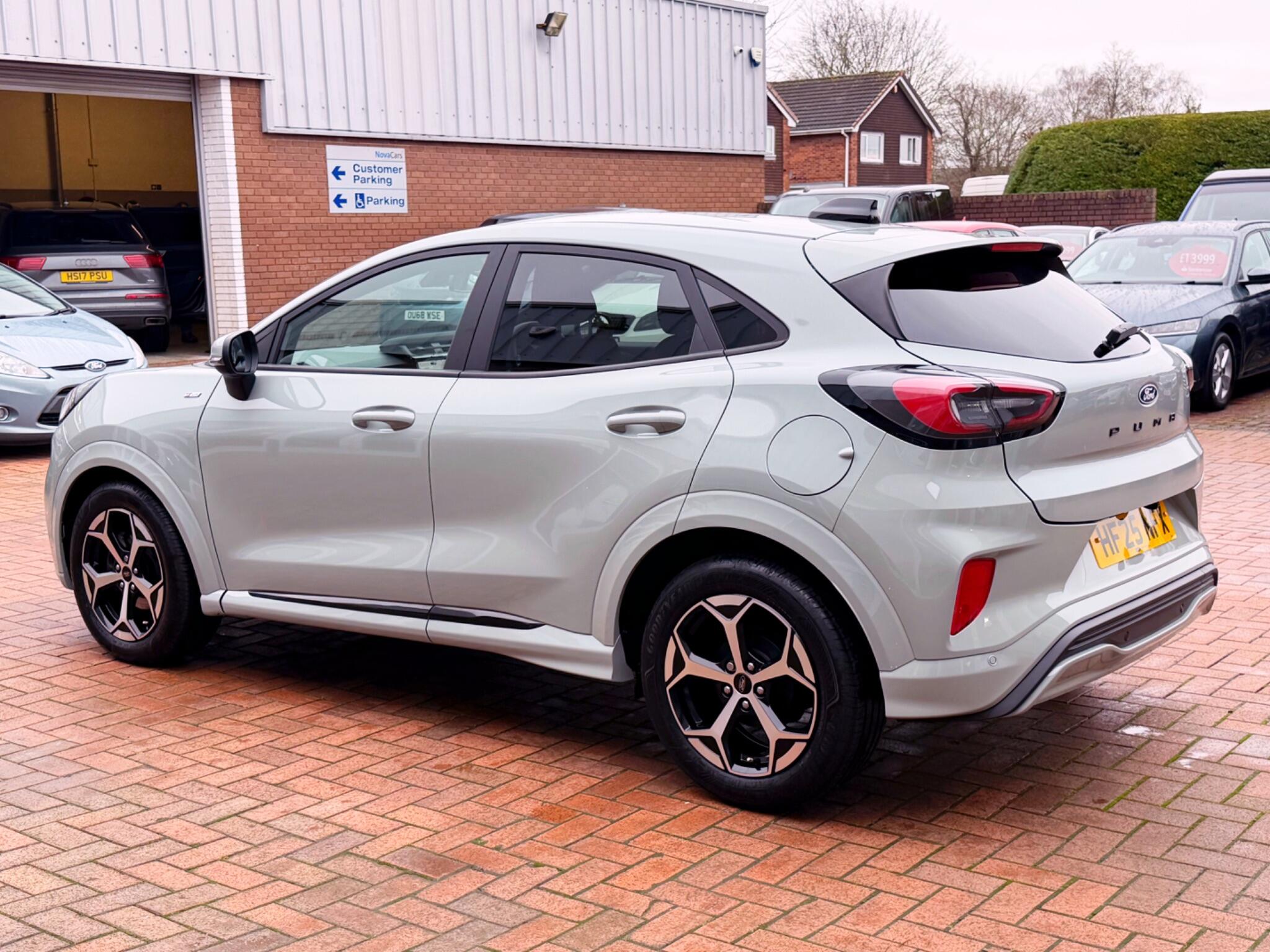 Ford Puma view 28
