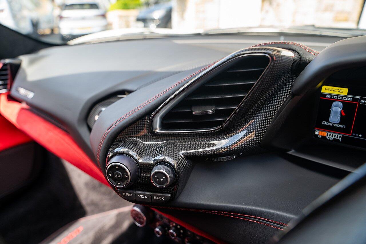 Ferrari 488 view 52