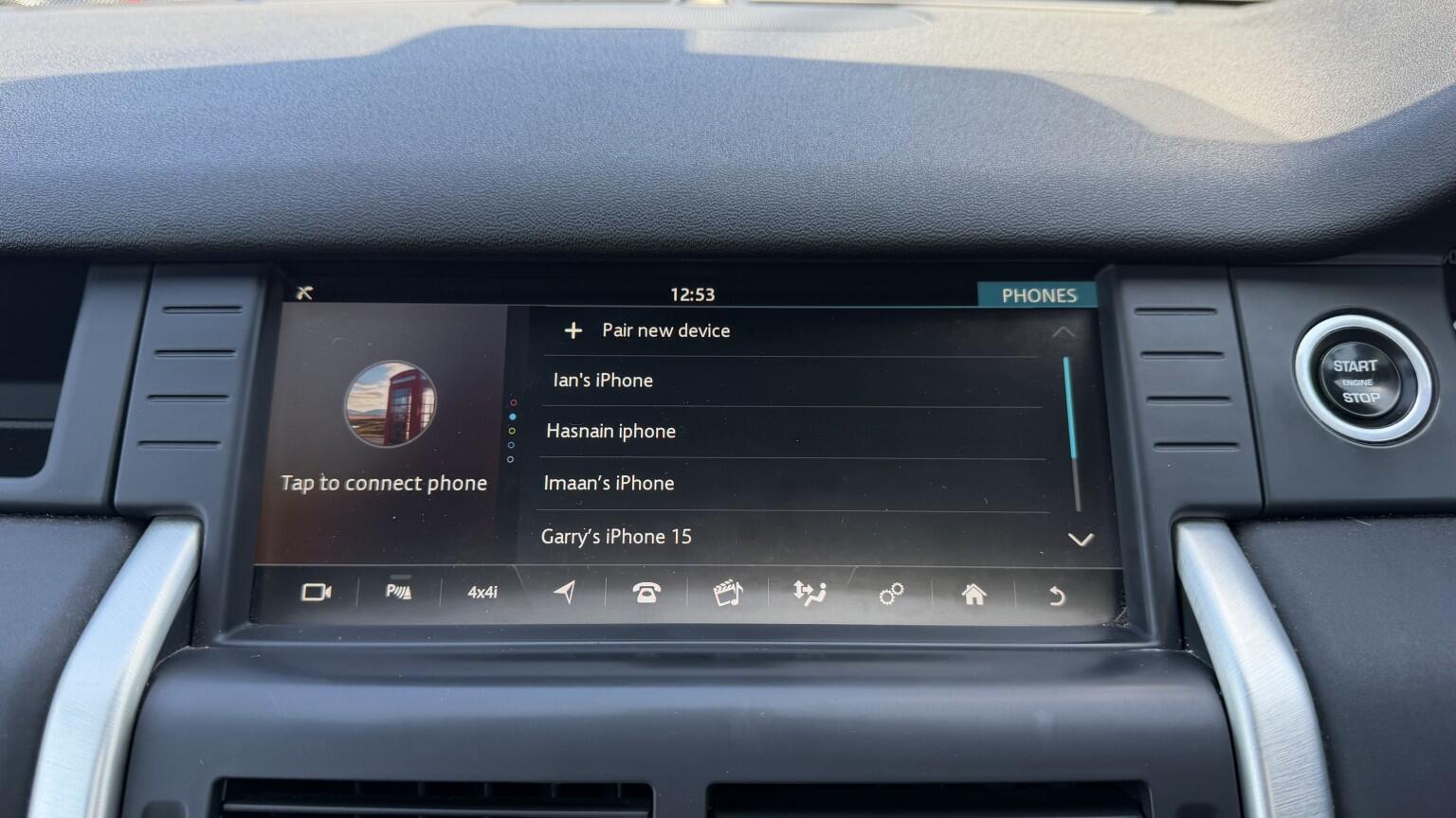 Land Rover Discovery Sport view 33