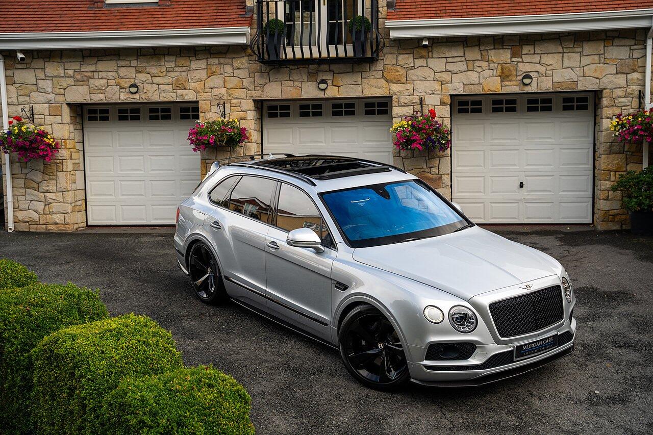 Bentley Bentayga view 96