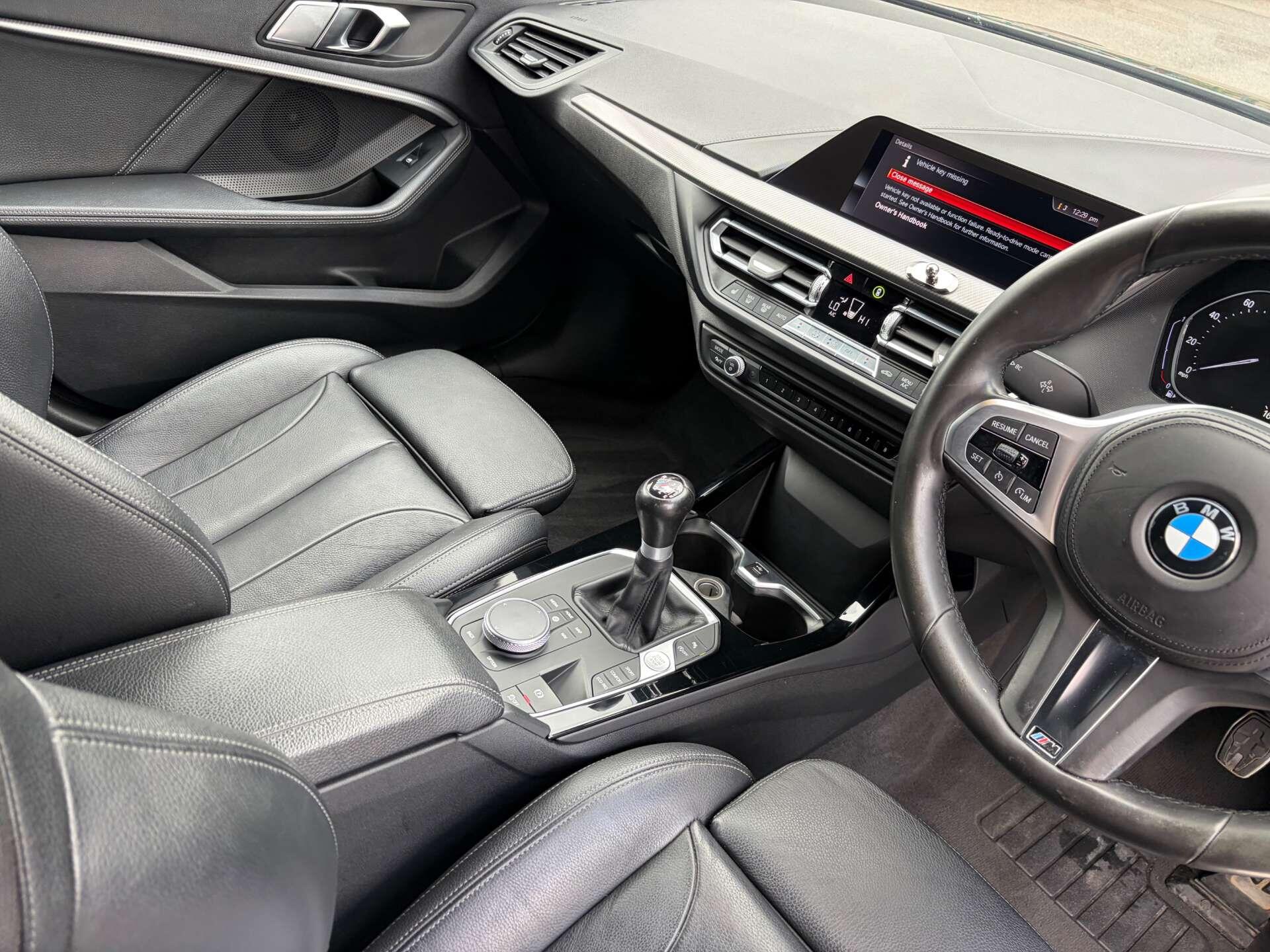 BMW 1 Series view 39