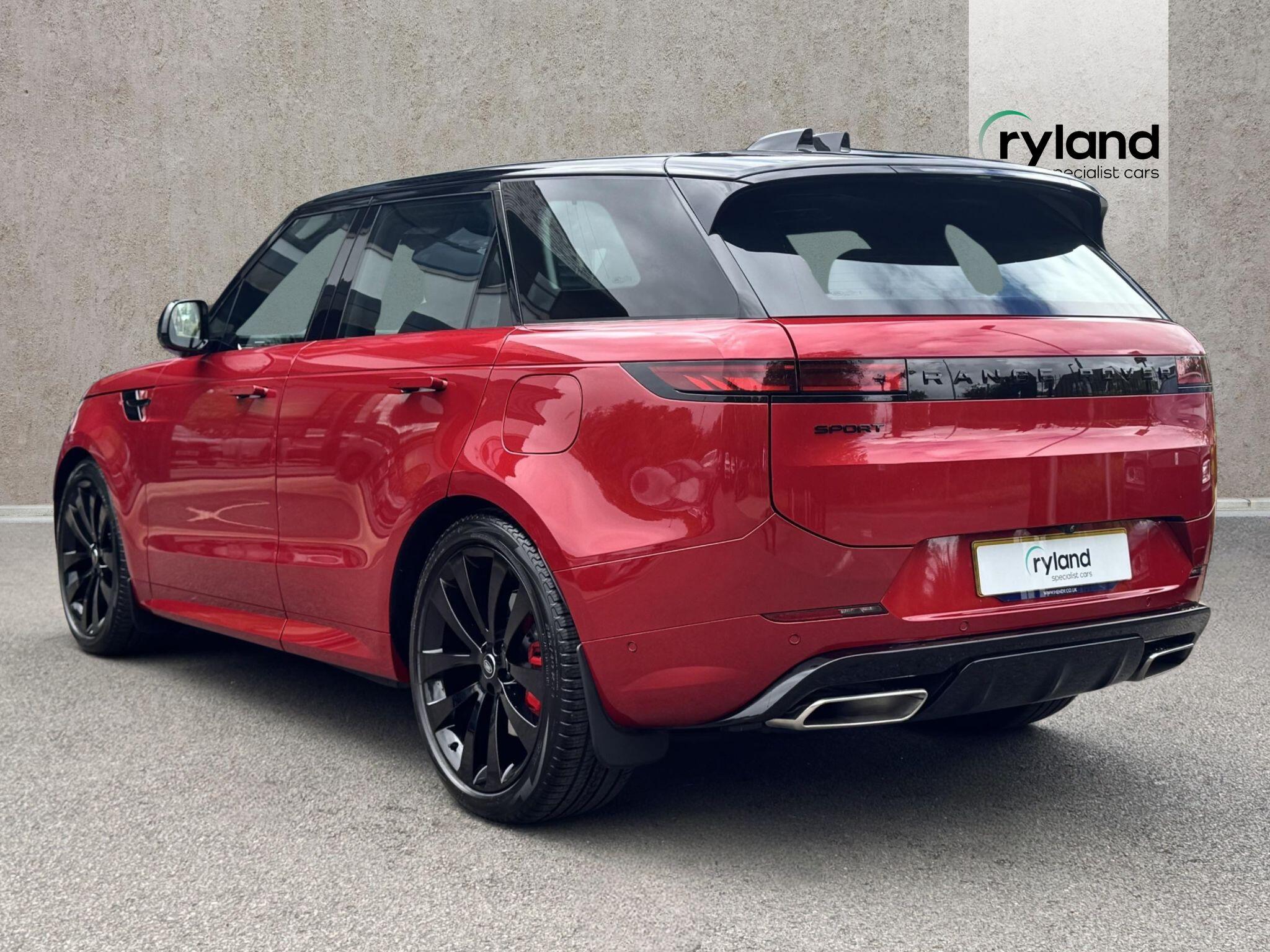 Land Rover Range Rover Sport view 3