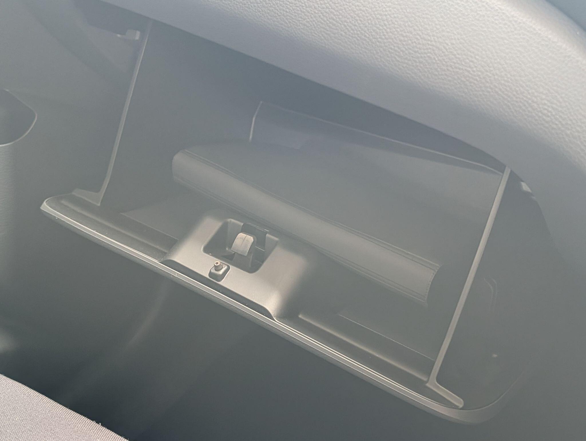 Suzuki Celerio view 40
