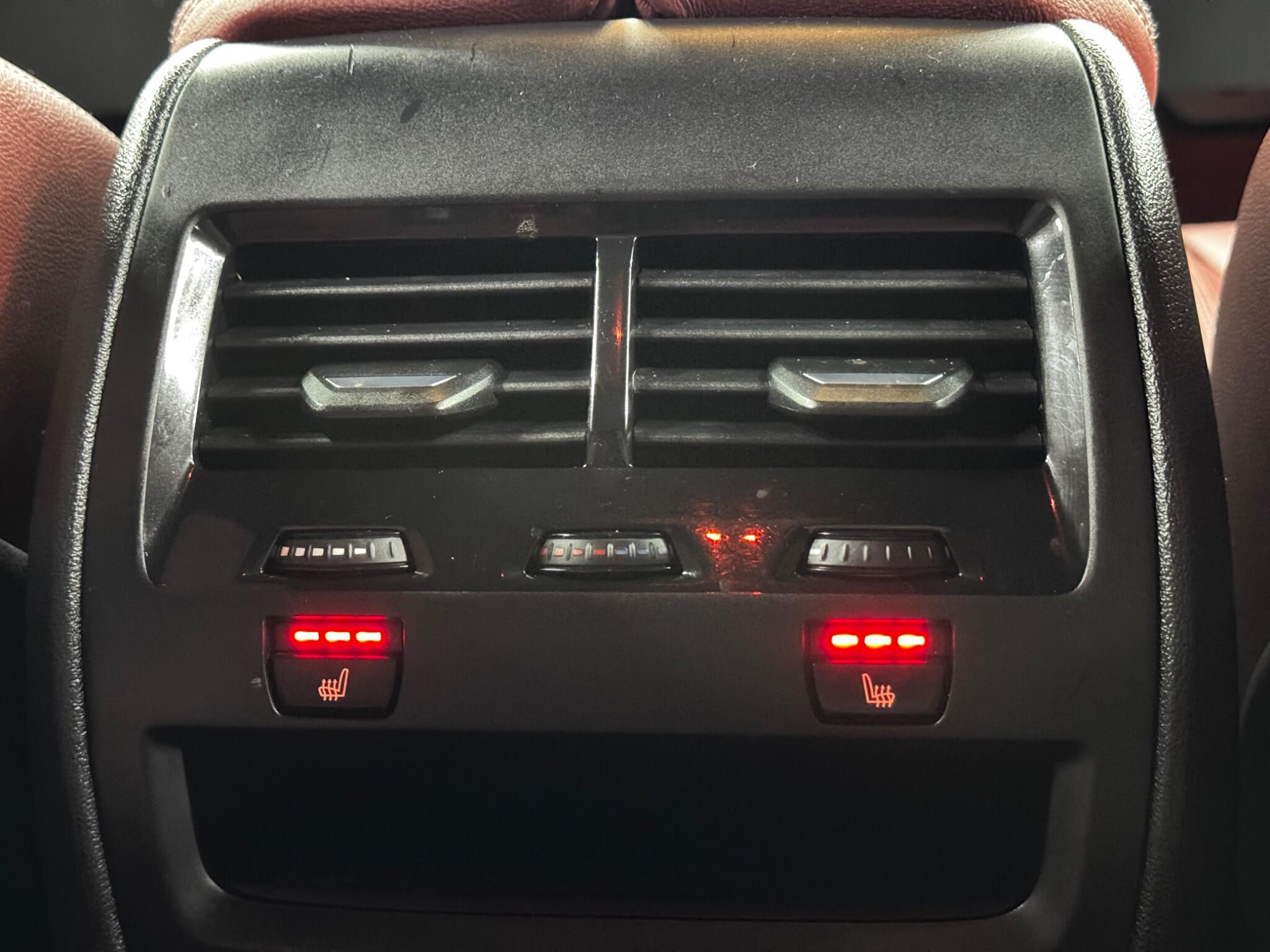 BMW X6 view 48
