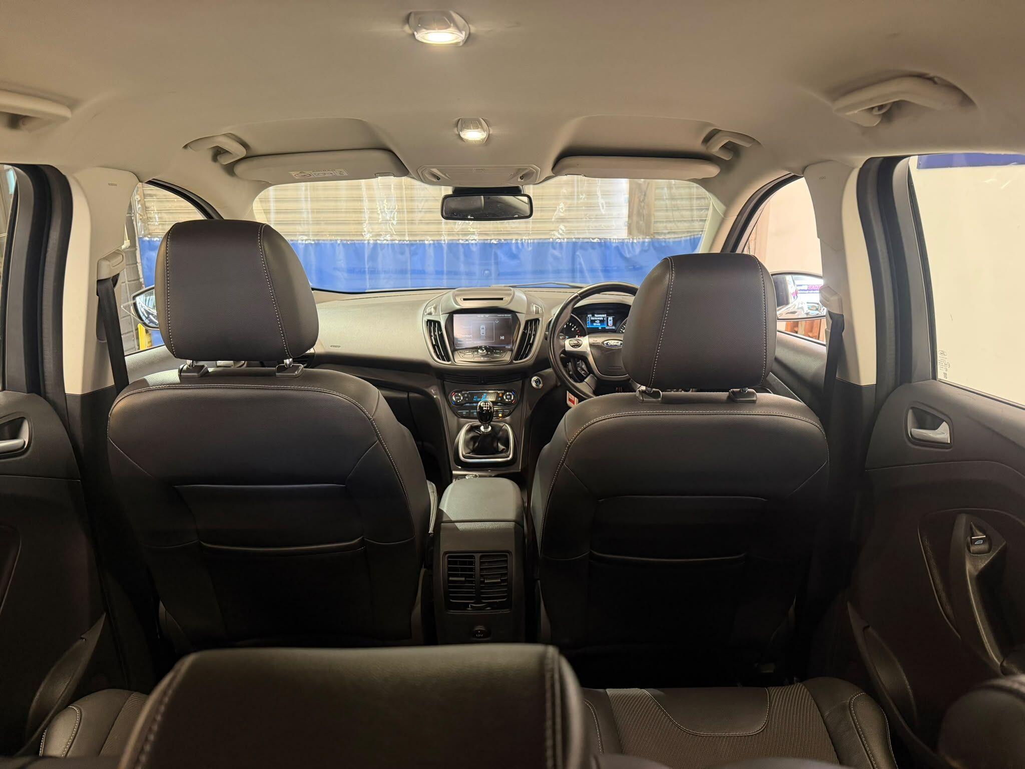 Ford Kuga view 12