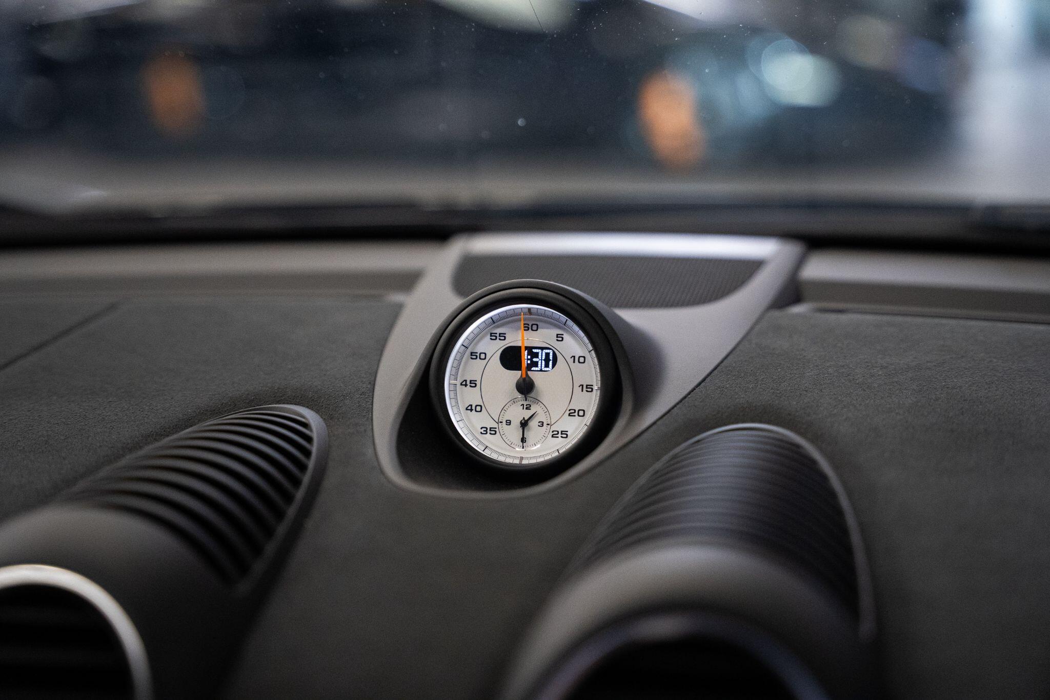 Porsche Cayman view 51