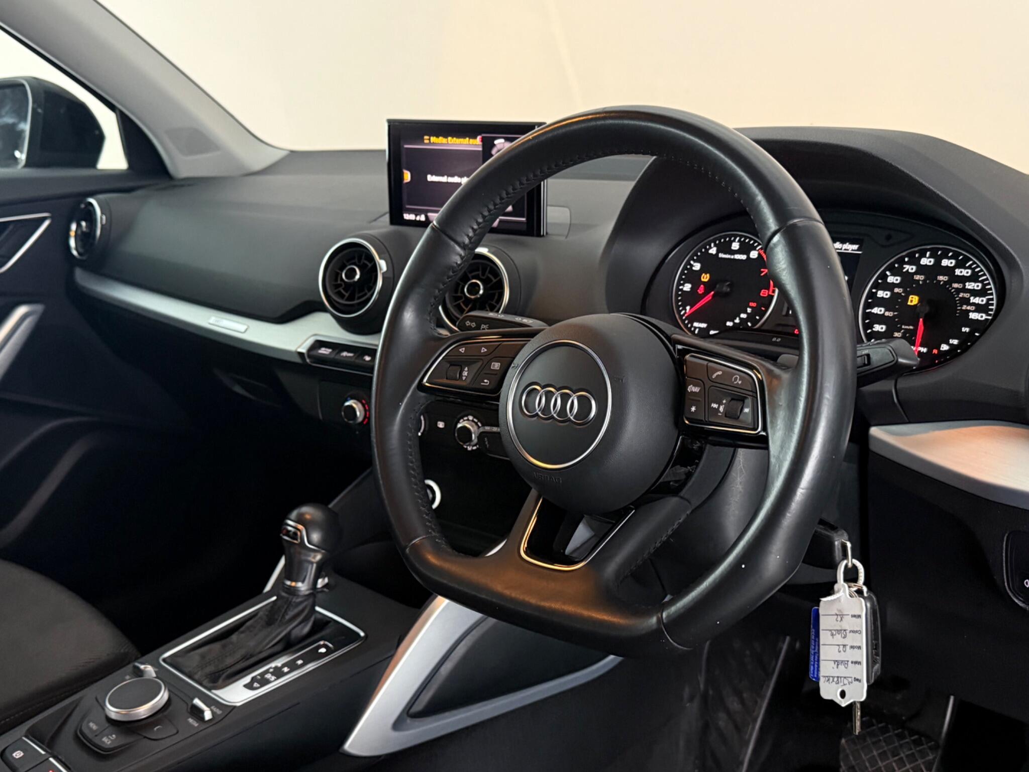 Audi Q2 view 3