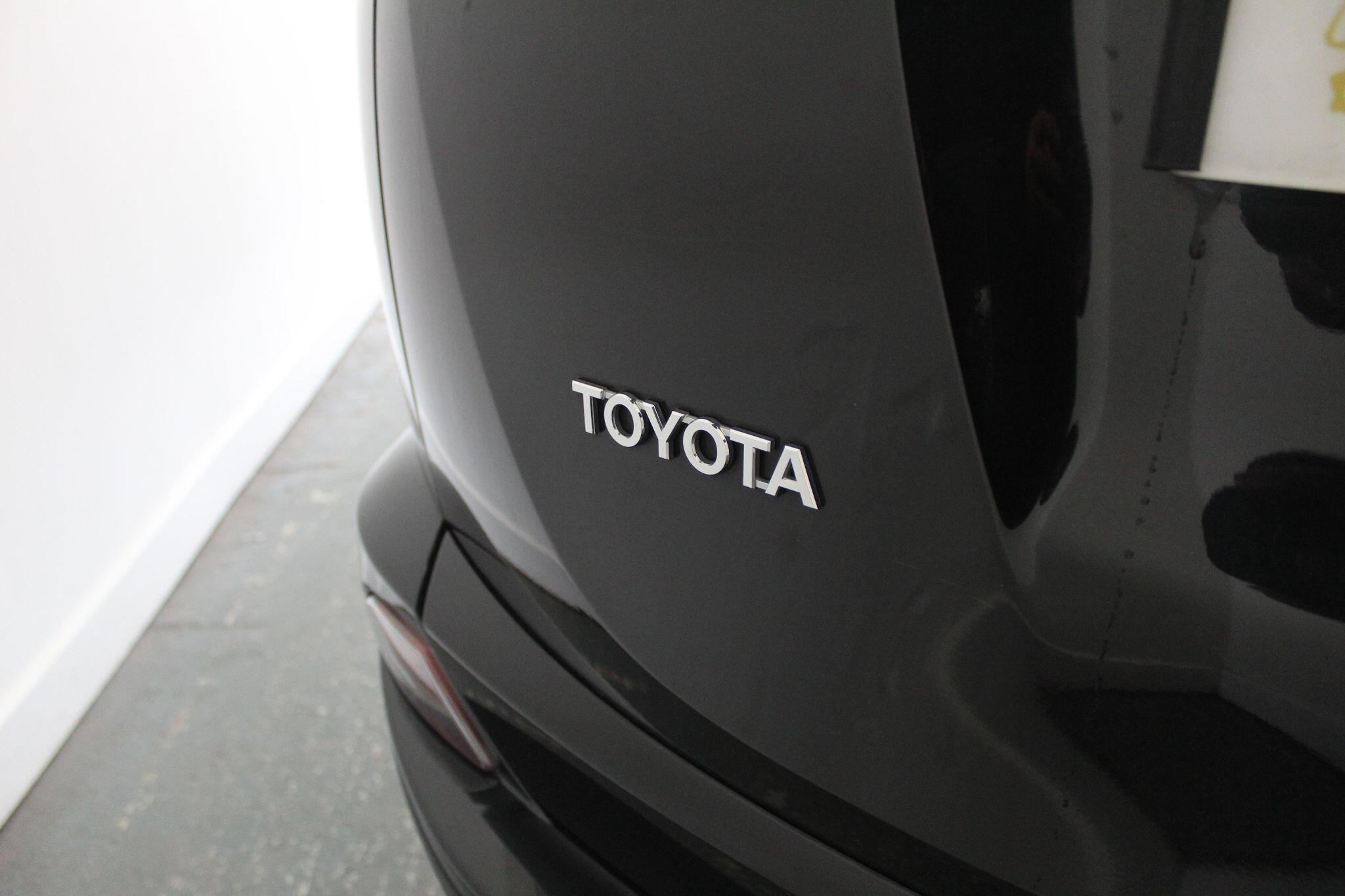 Toyota Rav4 view 19