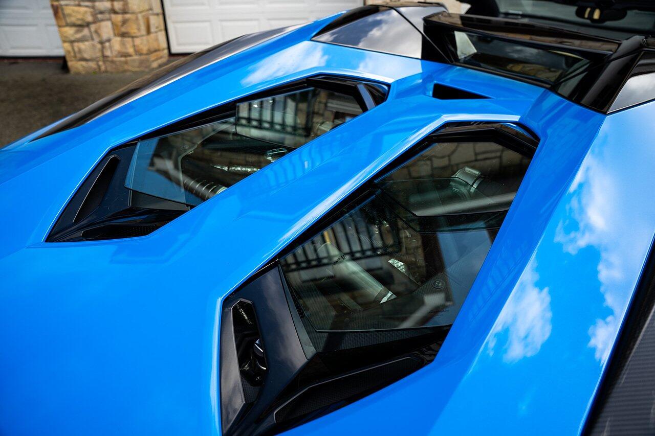 Lamborghini Aventador view 22