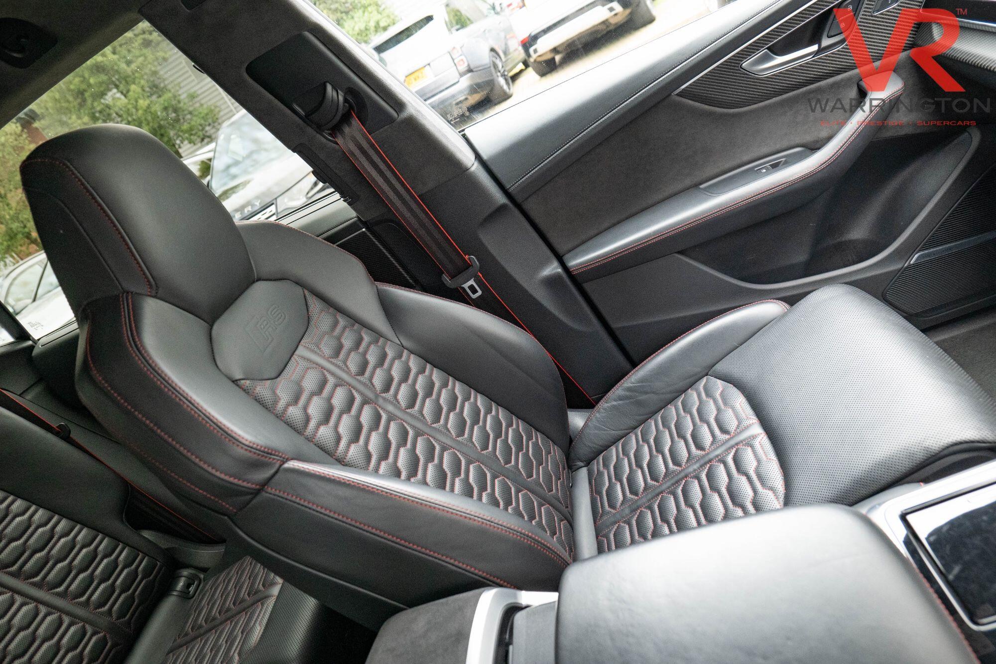 Audi RSQ8 view 3