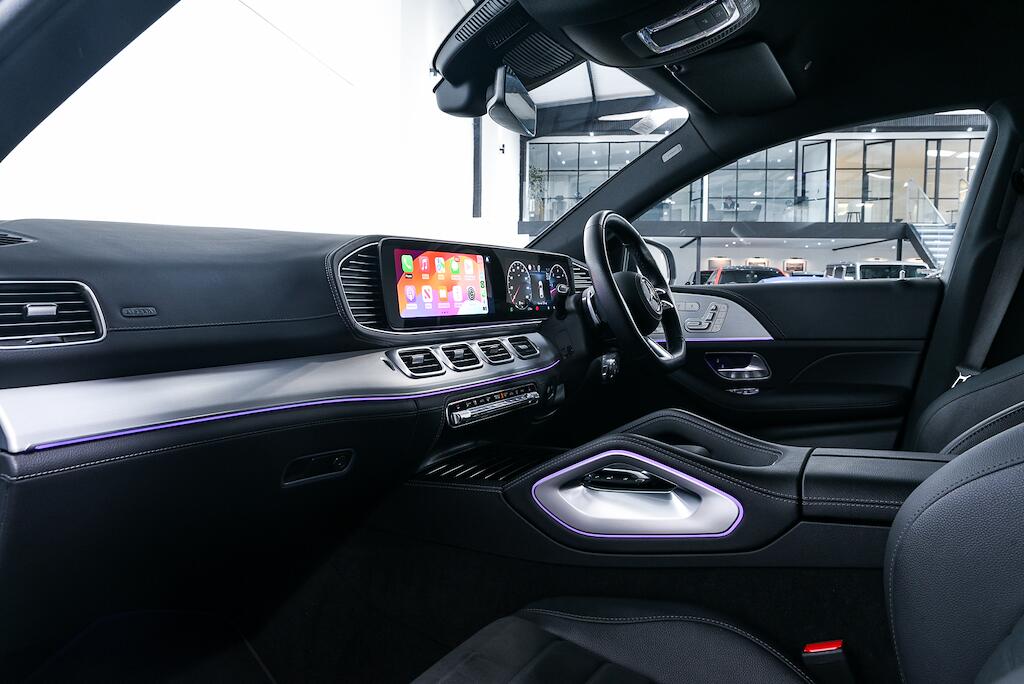 Mercedes-Benz GLE view 14
