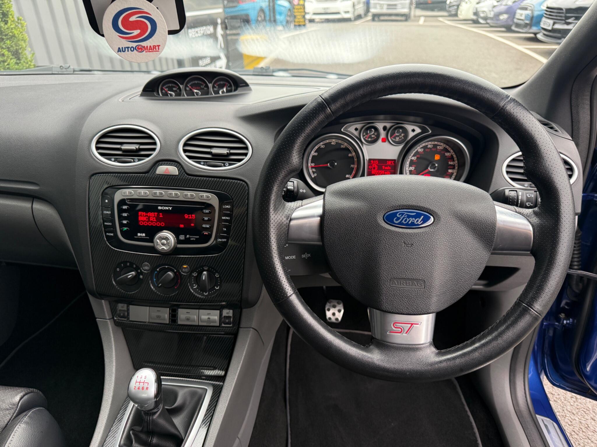 Ford Focus view 59