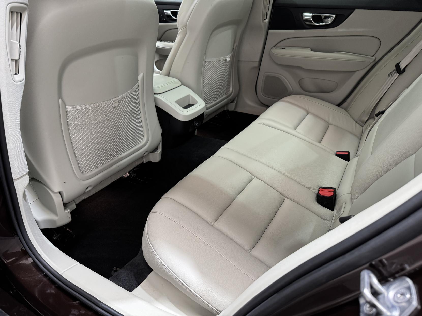 Volvo V60 view 51