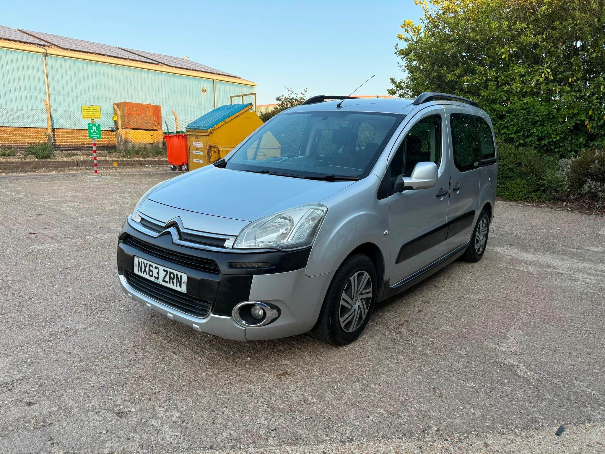 Citroen Berlingo view 2
