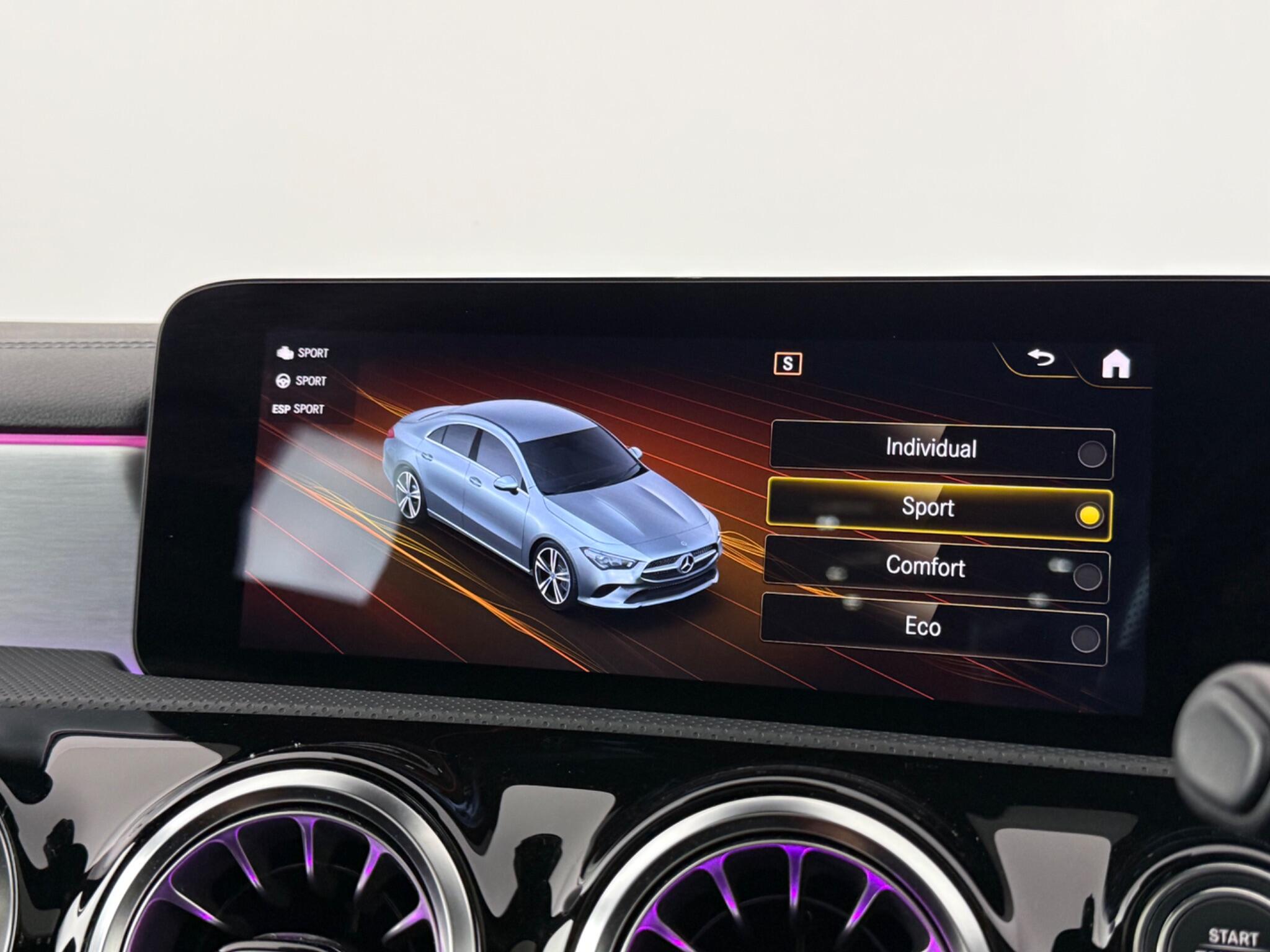 Mercedes-Benz CLA view 25