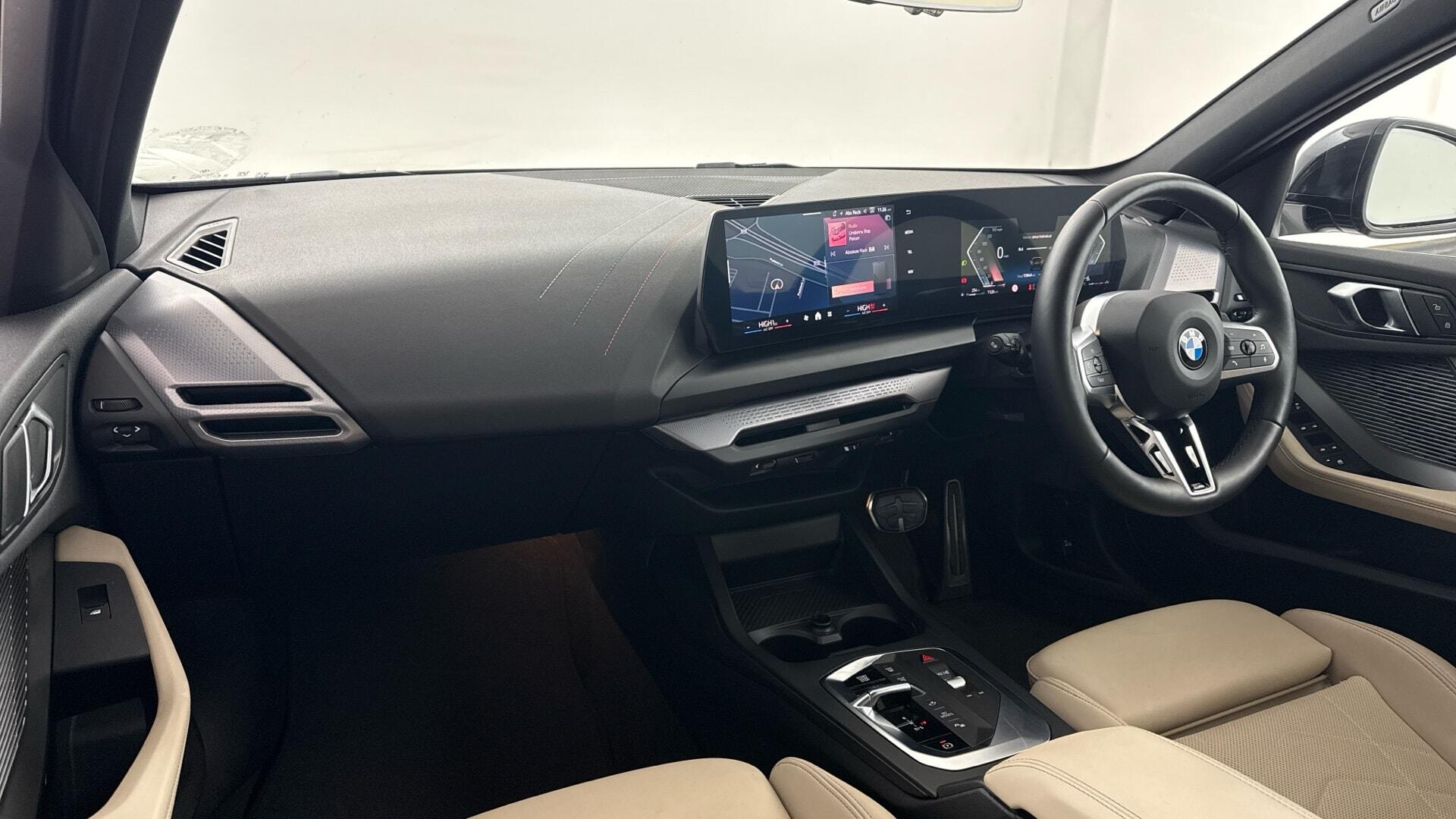 BMW 1 Series view 7
