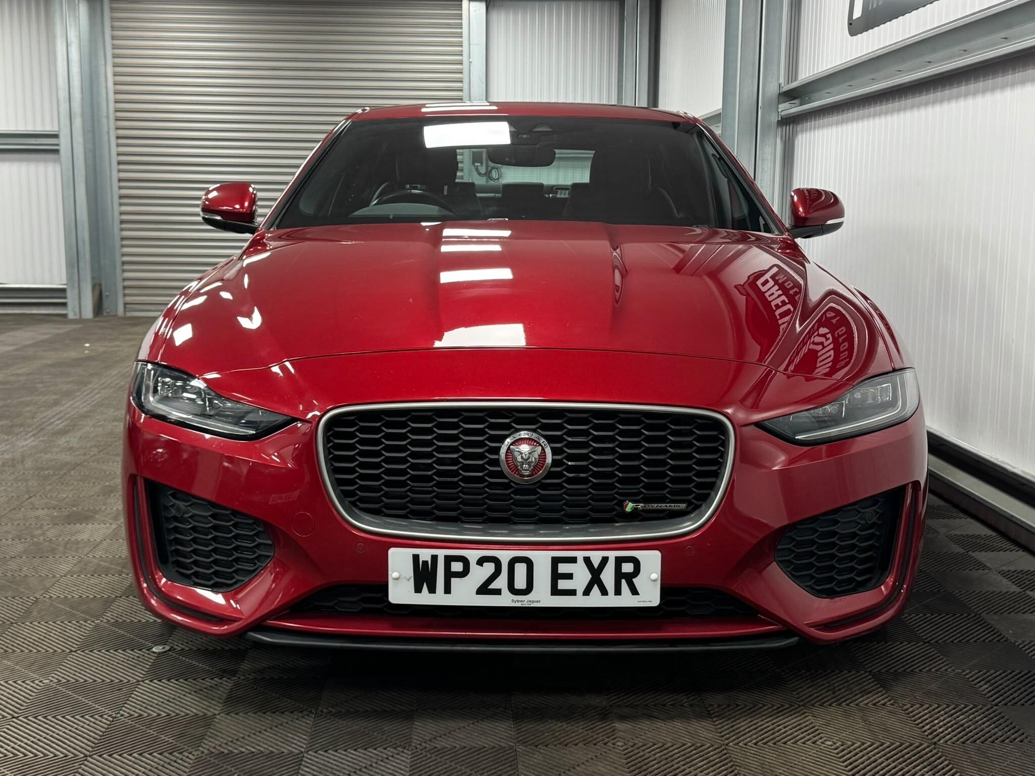 Jaguar Xe view 6