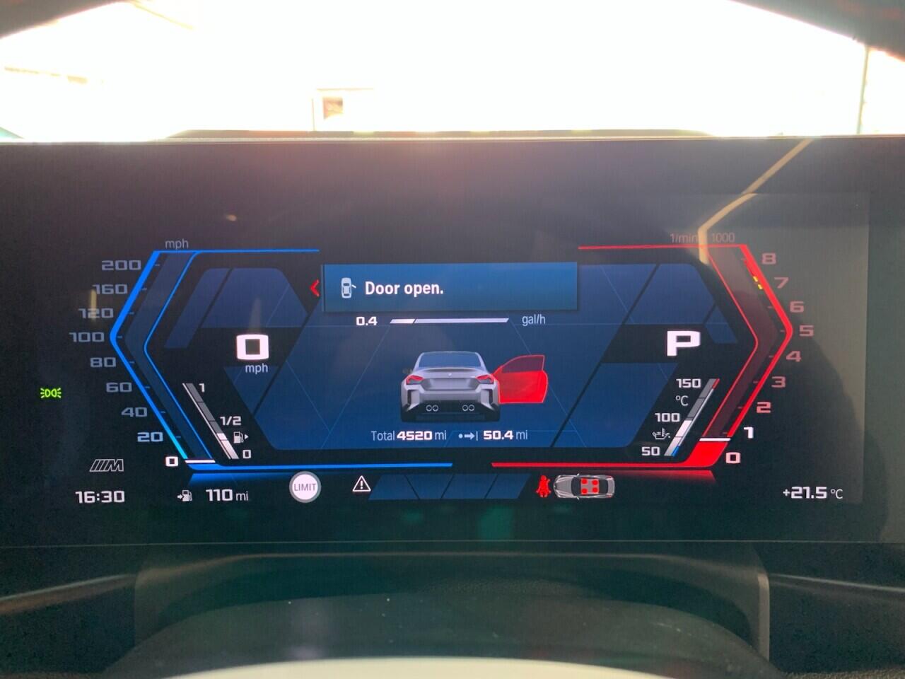 BMW M2 view 32