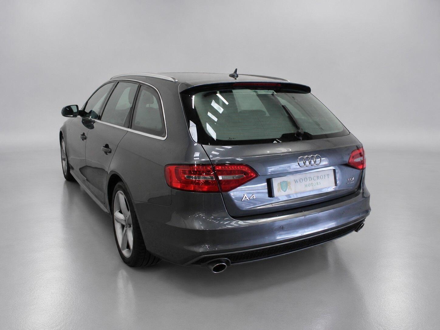 Audi A4 view 7