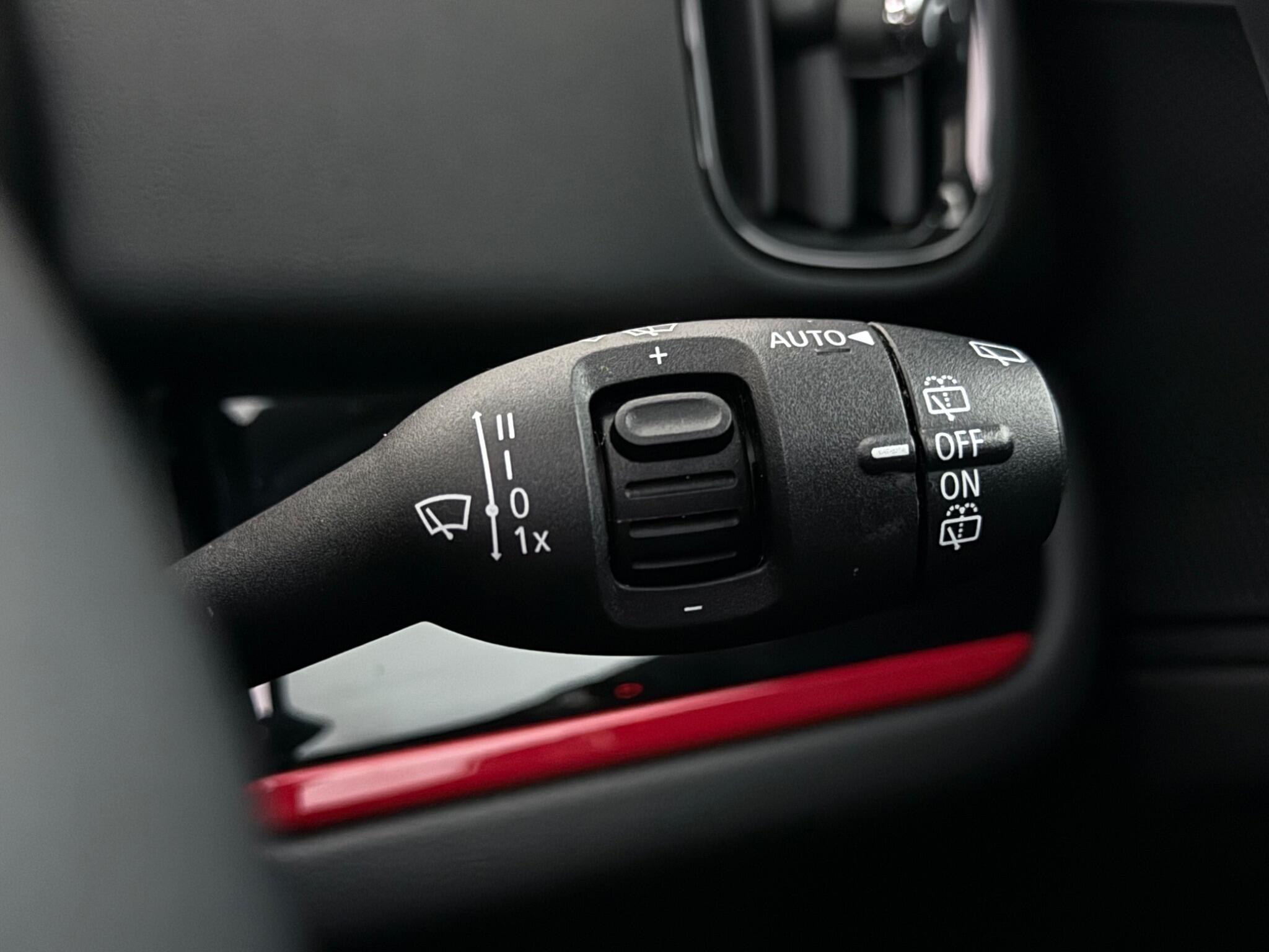 Mini Countryman view 17